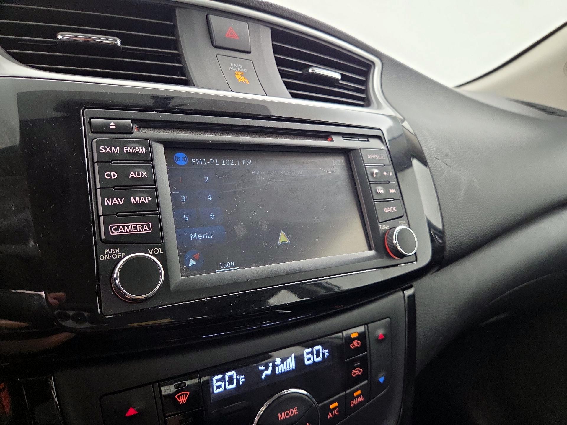 Thumbnail: 2016 Nissan Sentra - 14