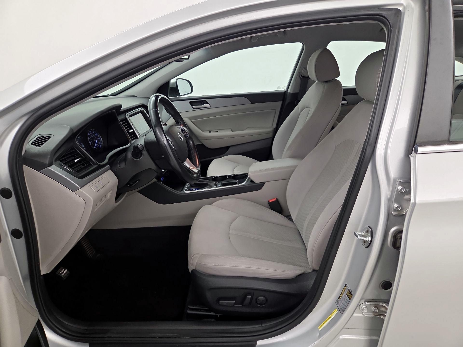 Thumbnail: 2018 Hyundai Sonata - 11