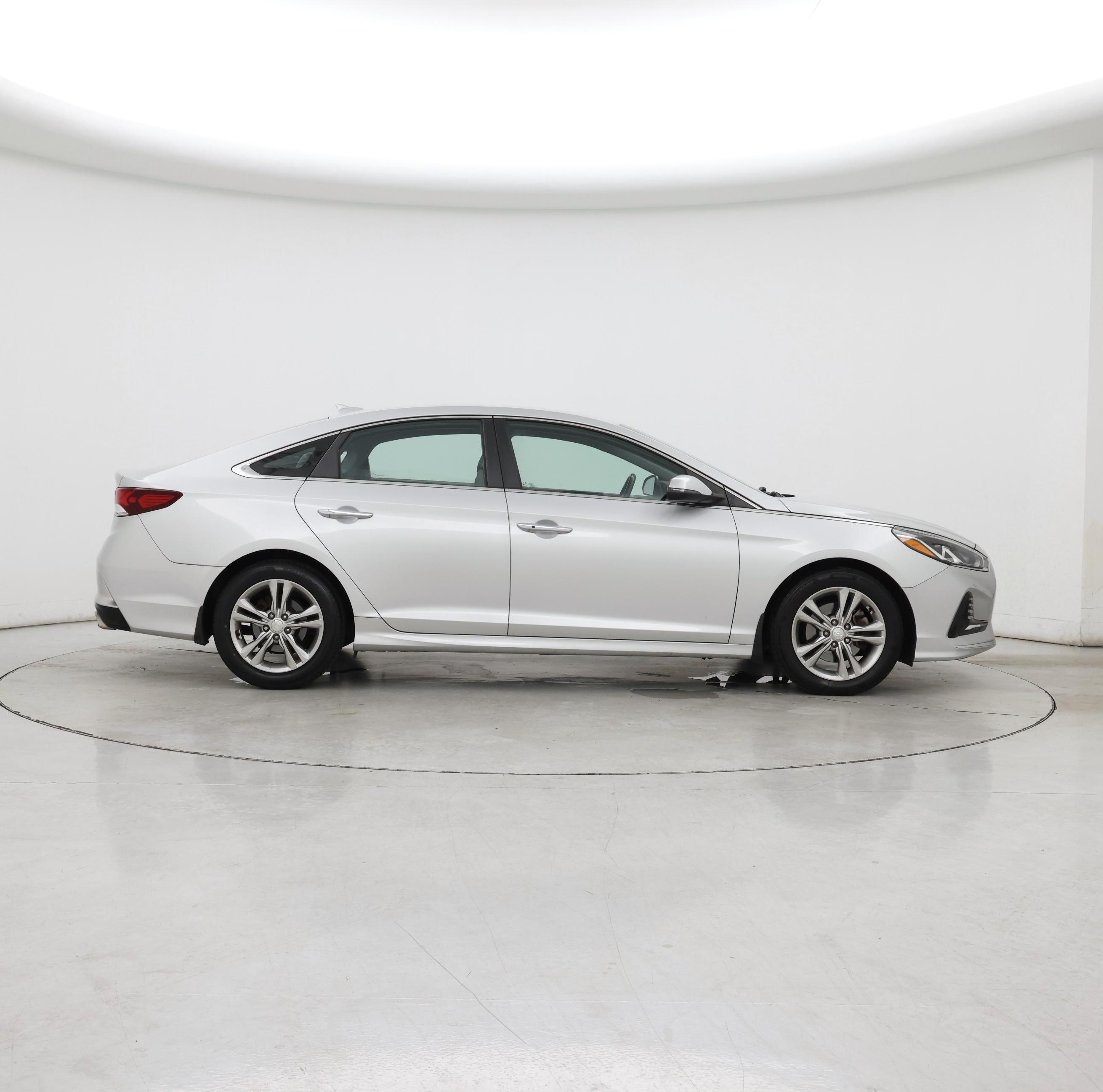 Thumbnail: 2018 Hyundai Sonata - 7