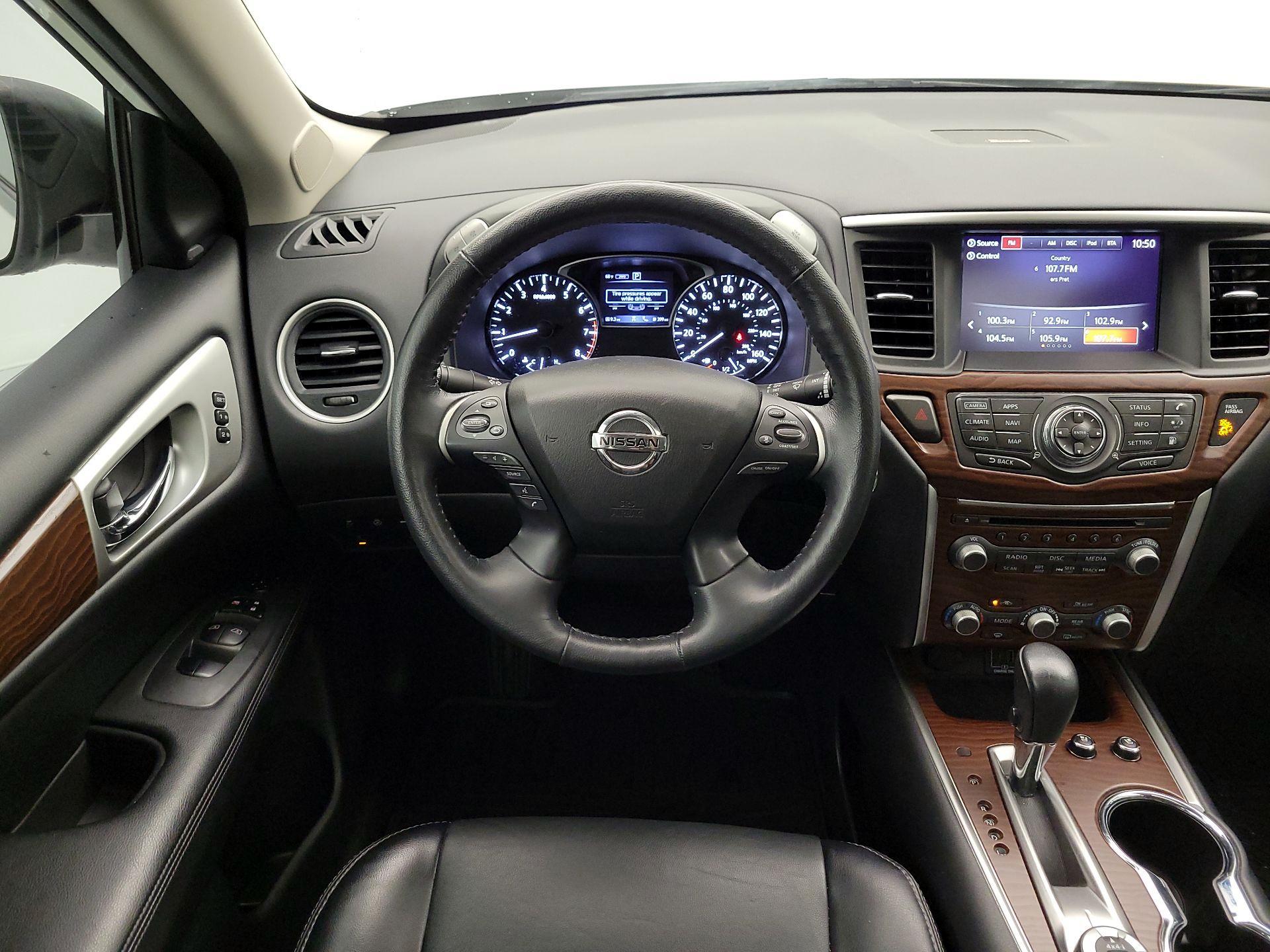 Thumbnail: 2020 Nissan Pathfinder - 10