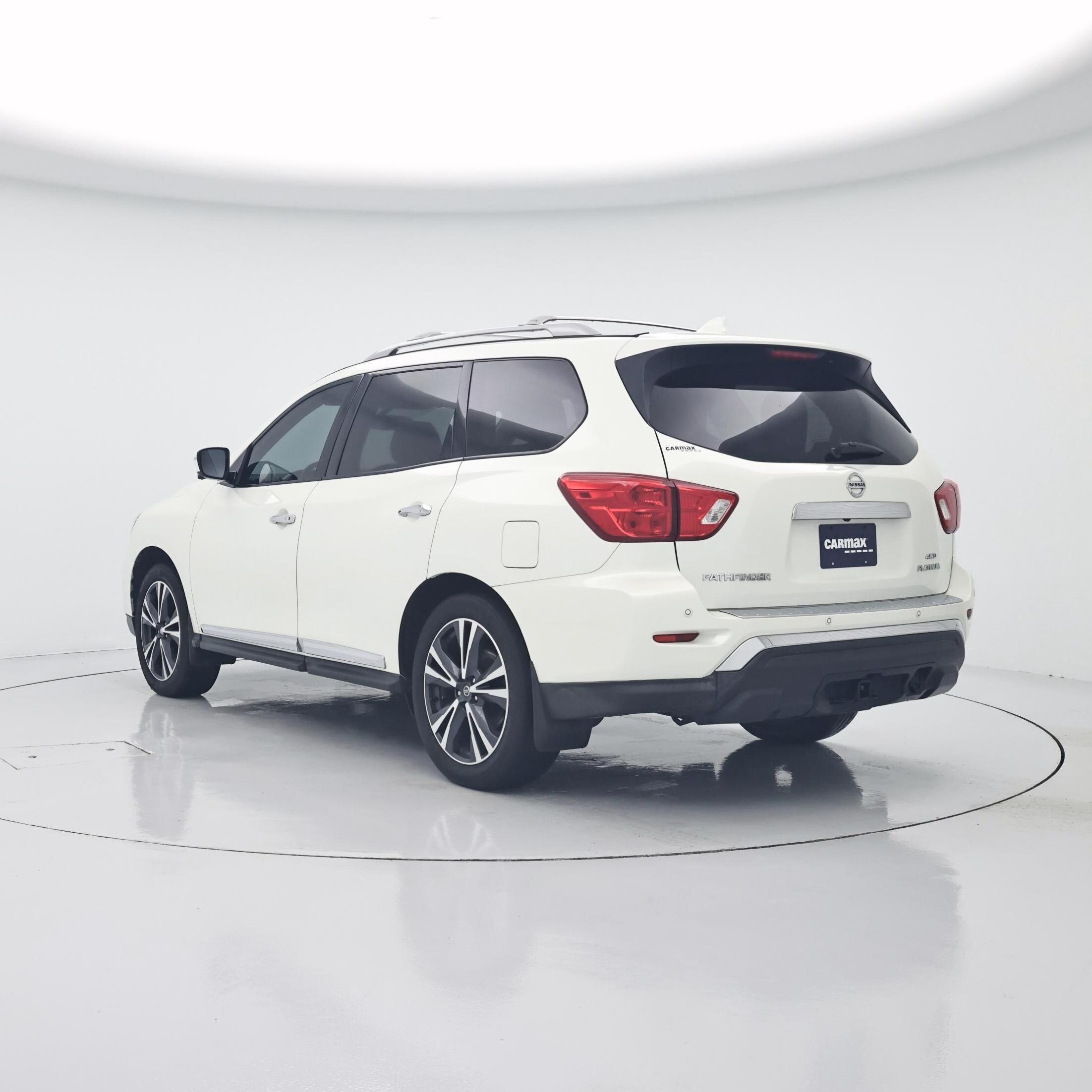 Thumbnail: 2020 Nissan Pathfinder - 2