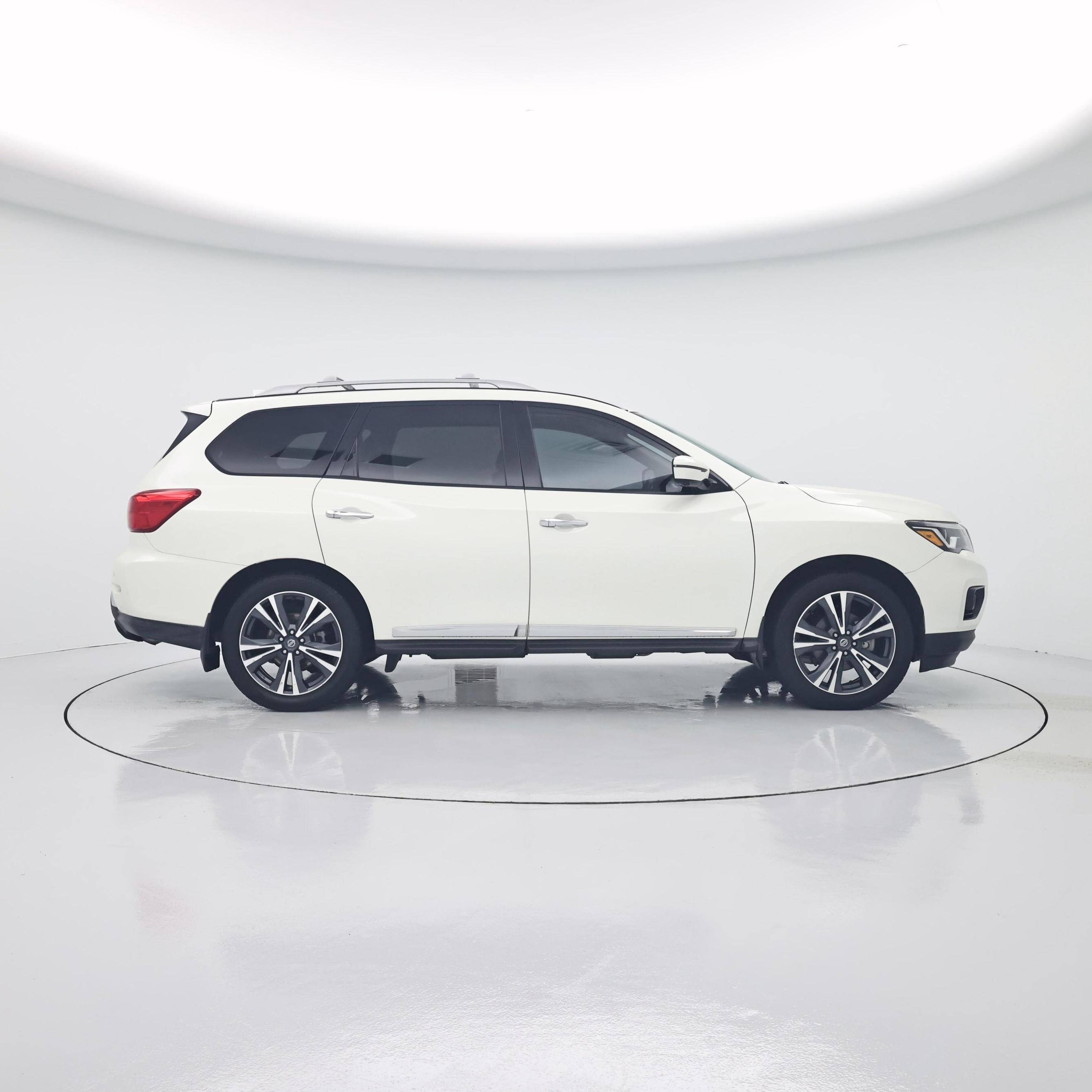 Thumbnail: 2020 Nissan Pathfinder - 7