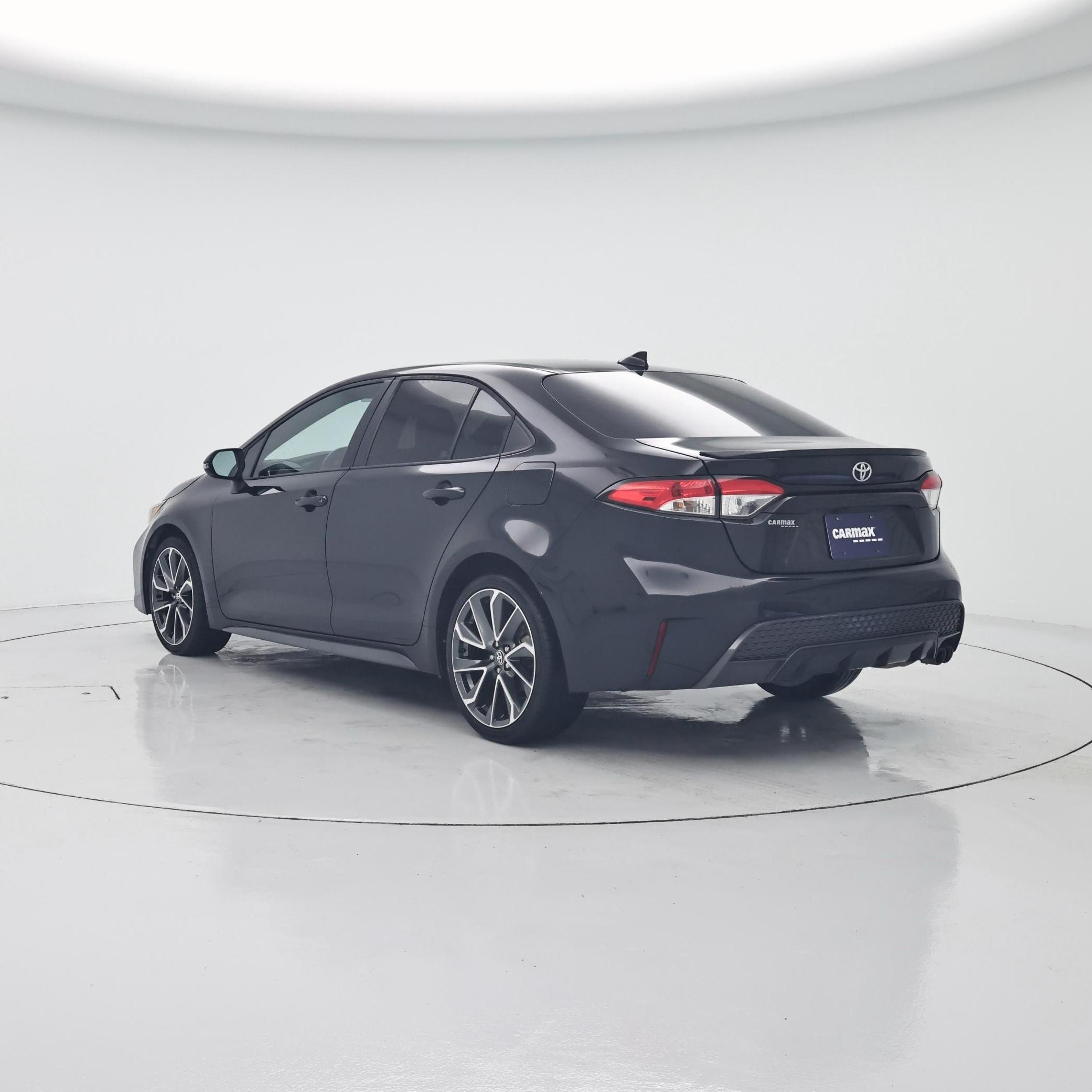 Thumbnail: 2021 Toyota Corolla - 2