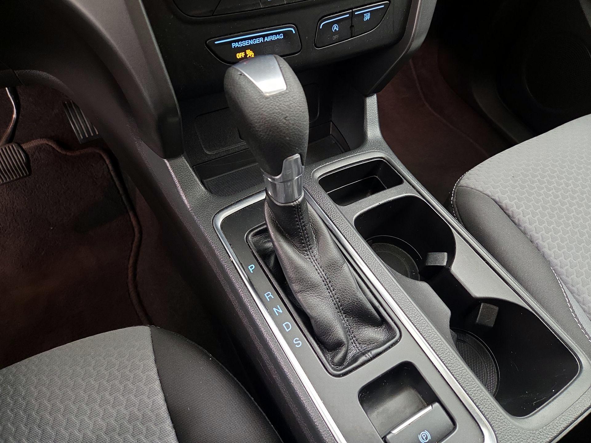 Thumbnail: 2017 Ford Escape - 17