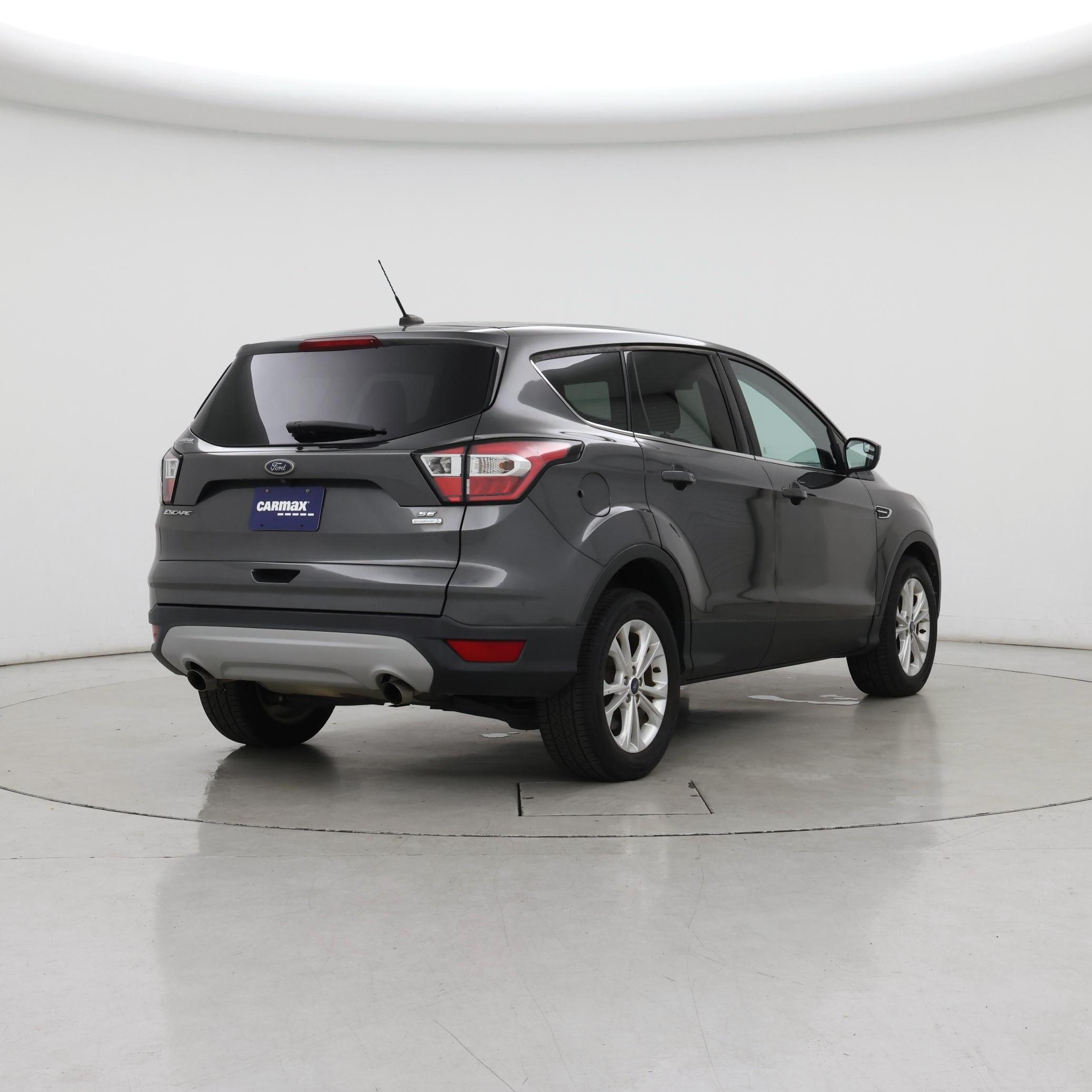 Thumbnail: 2017 Ford Escape - 8