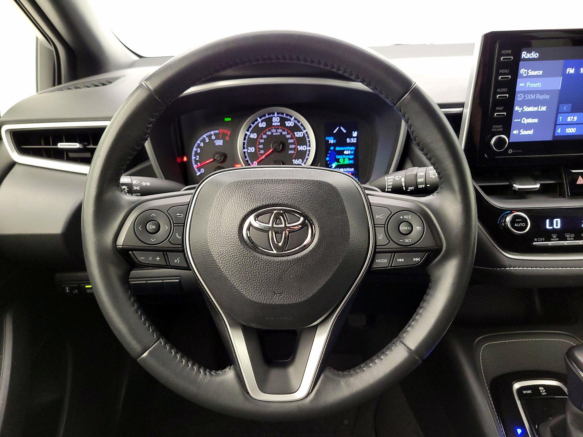 Thumbnail: 2021 Toyota Corolla - 10