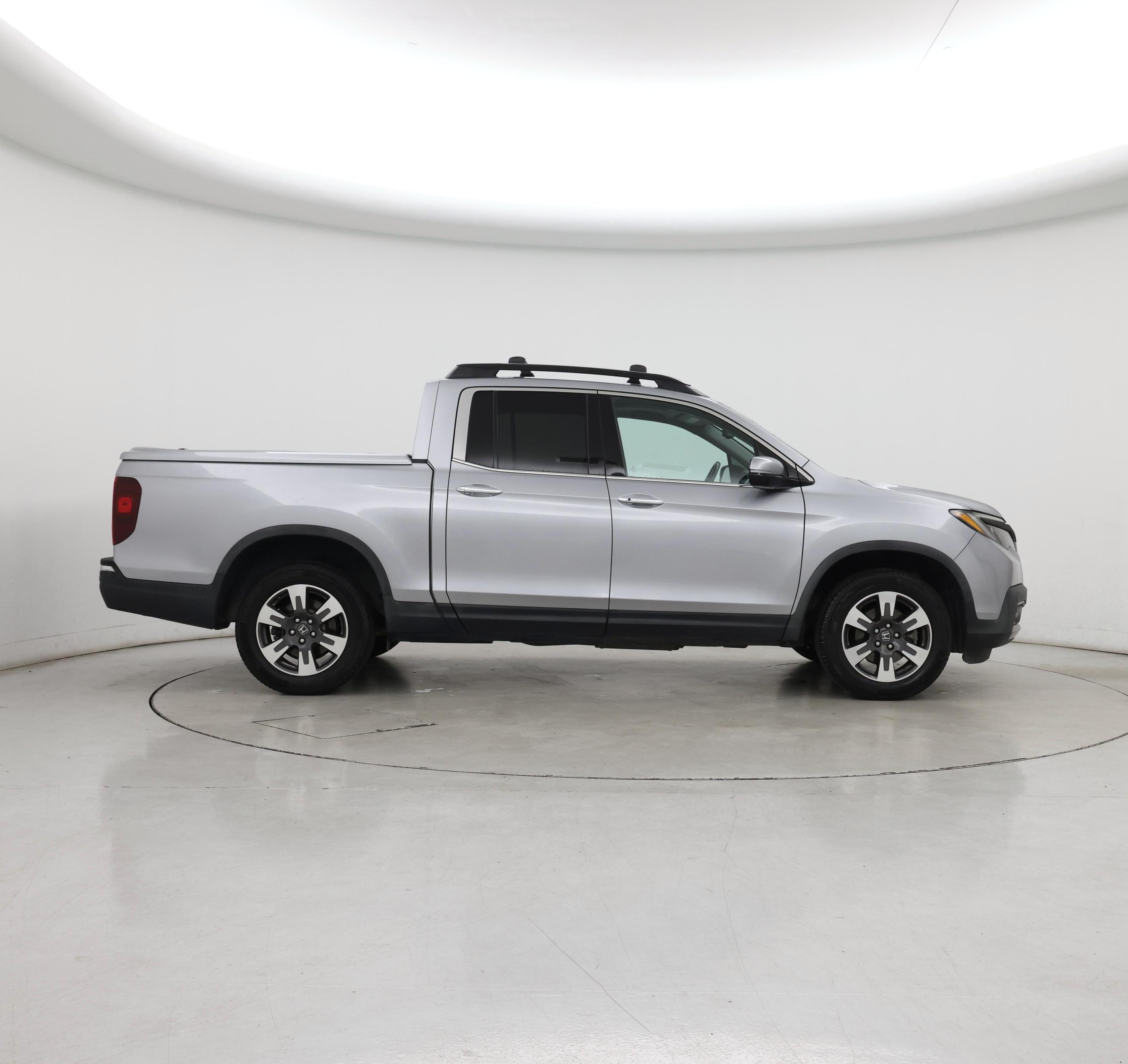 Thumbnail: 2017 Honda Ridgeline - 7