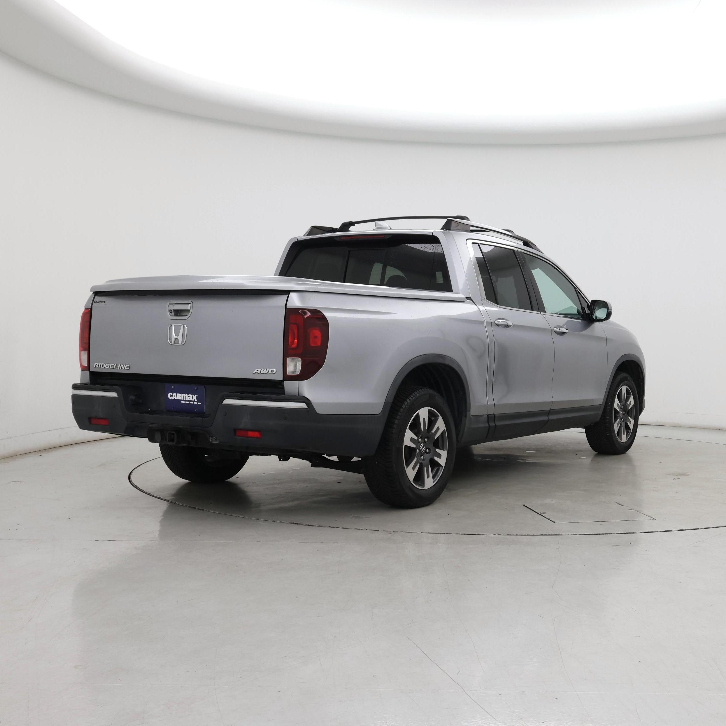 Thumbnail: 2017 Honda Ridgeline - 8