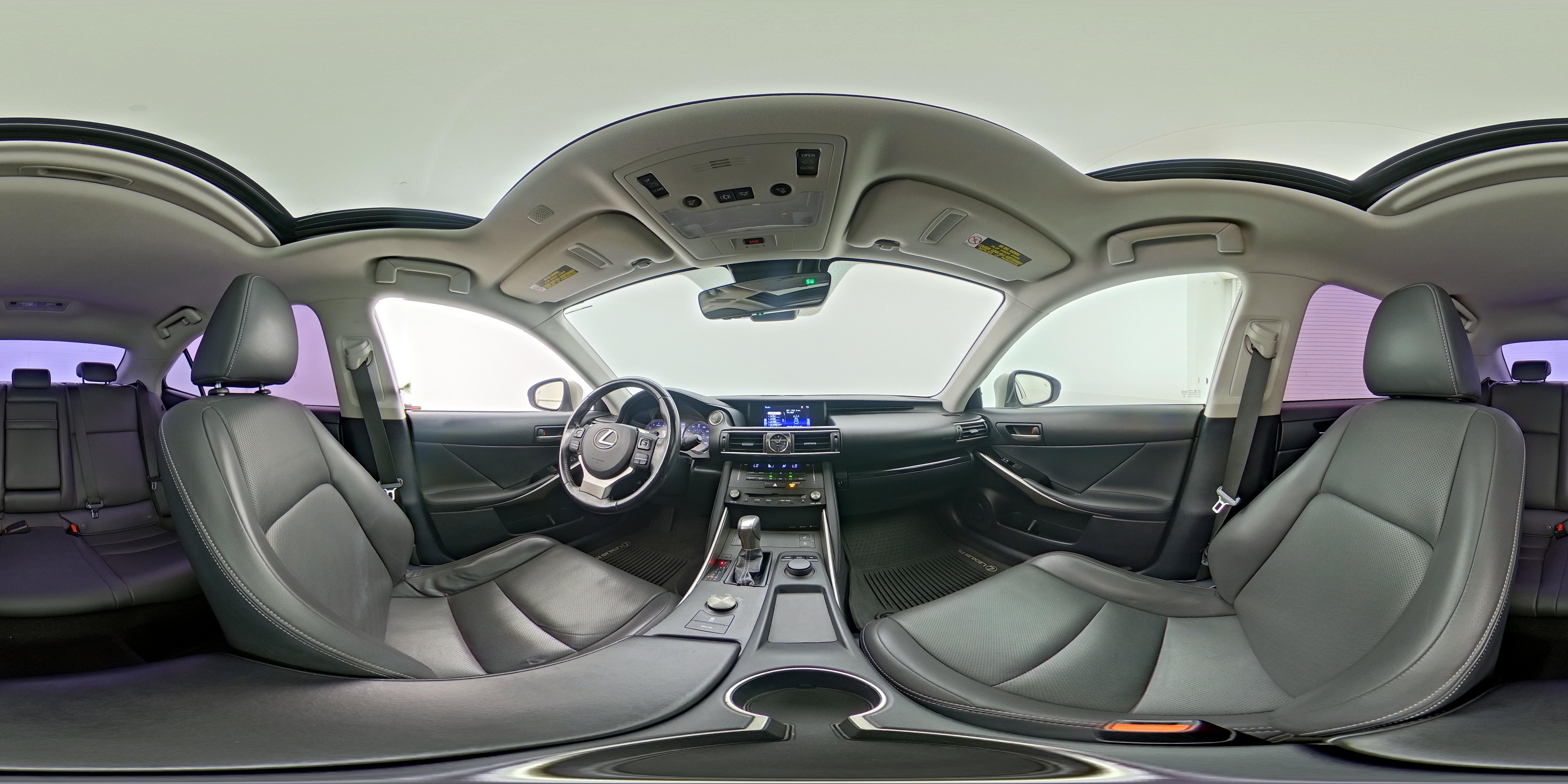 2018 Lexus IS 300 - Photo 25