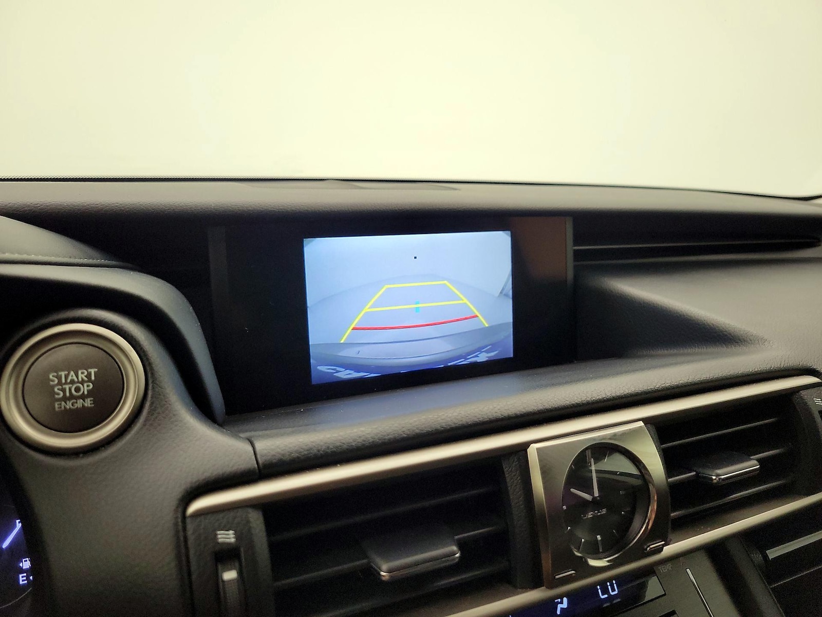 2018 Lexus IS 300 - Photo 15