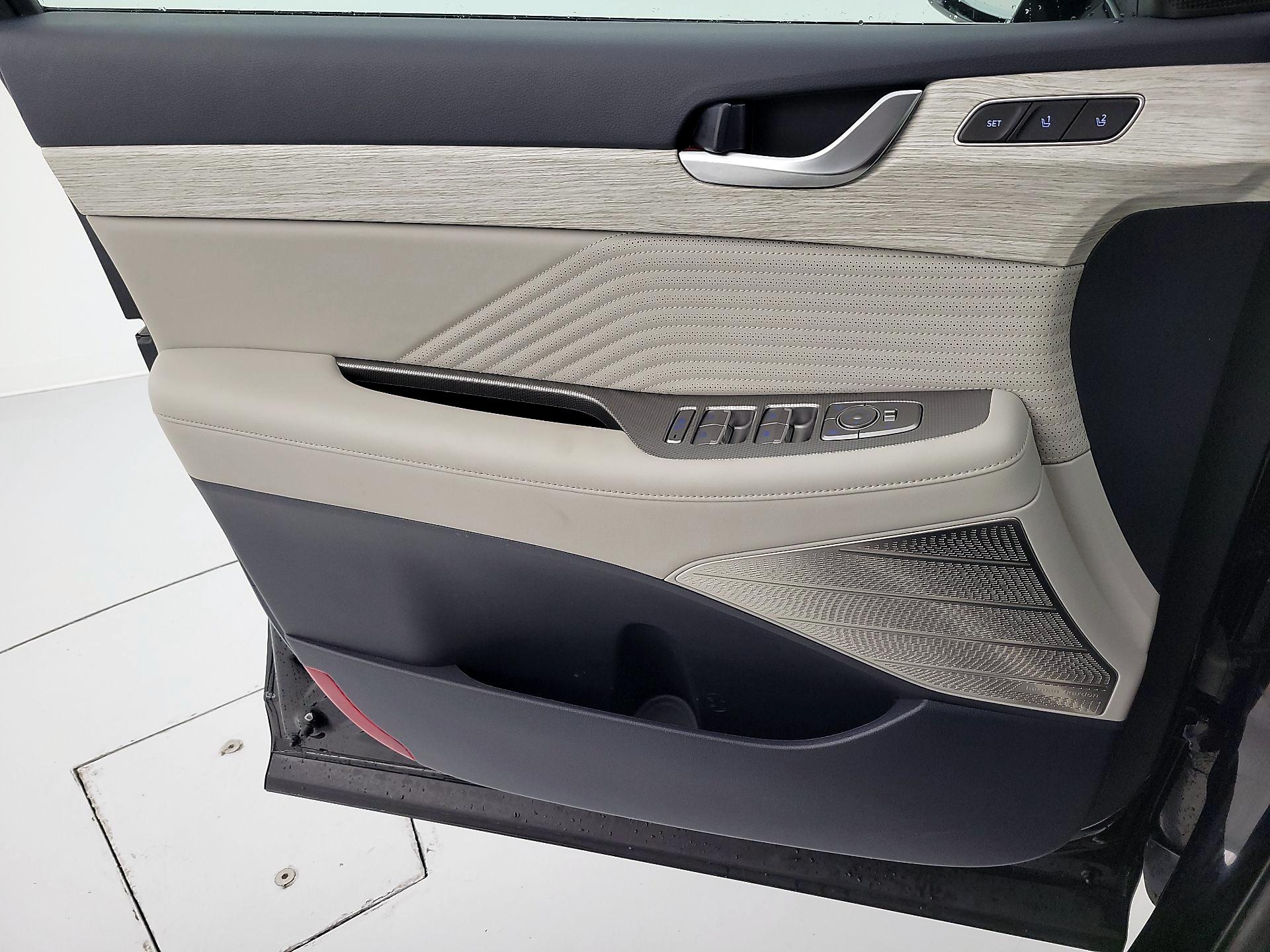 Thumbnail: 2024 Hyundai Palisade - 12