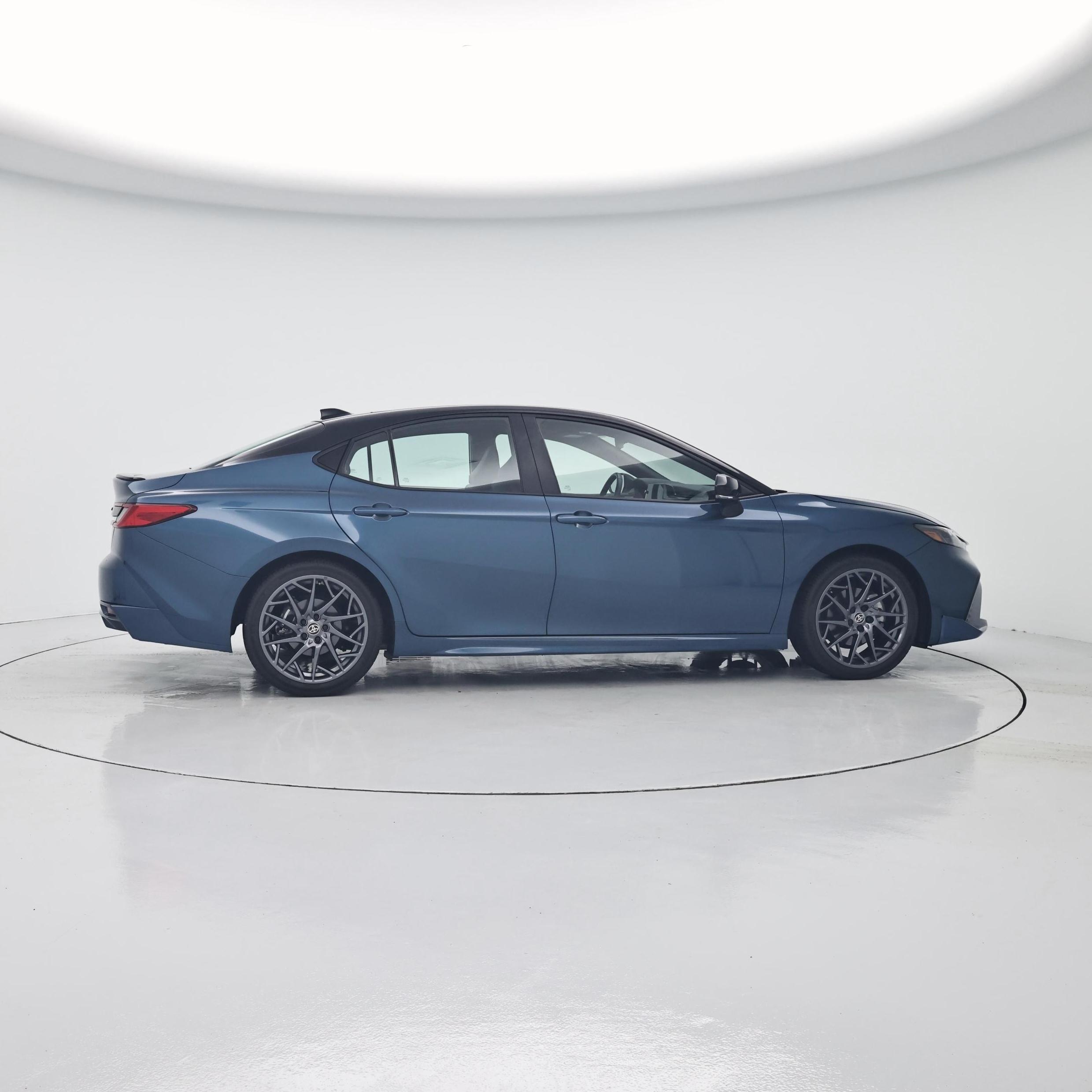Thumbnail: 2025 Toyota Camry - 7