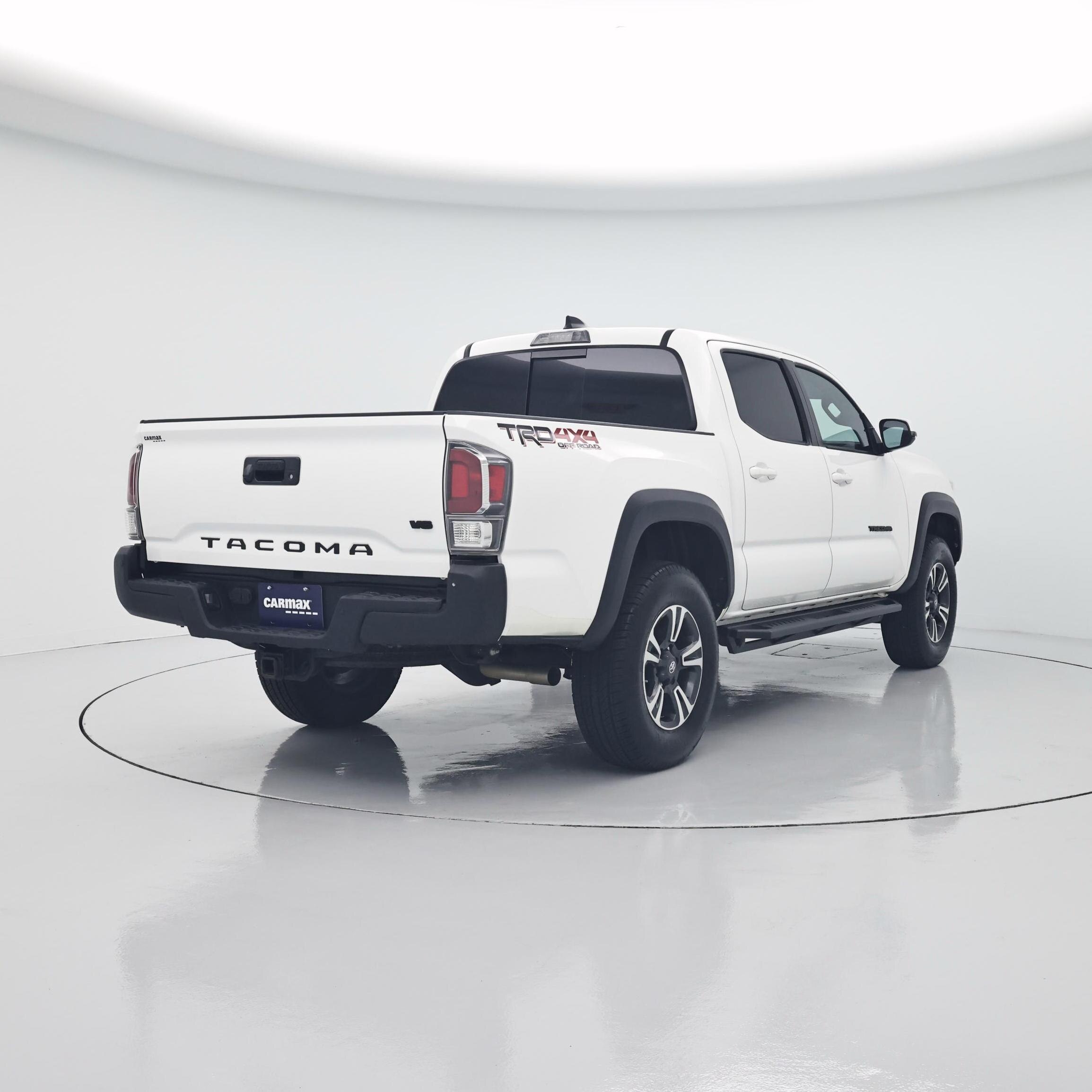 Thumbnail: 2021 Toyota Tacoma - 8