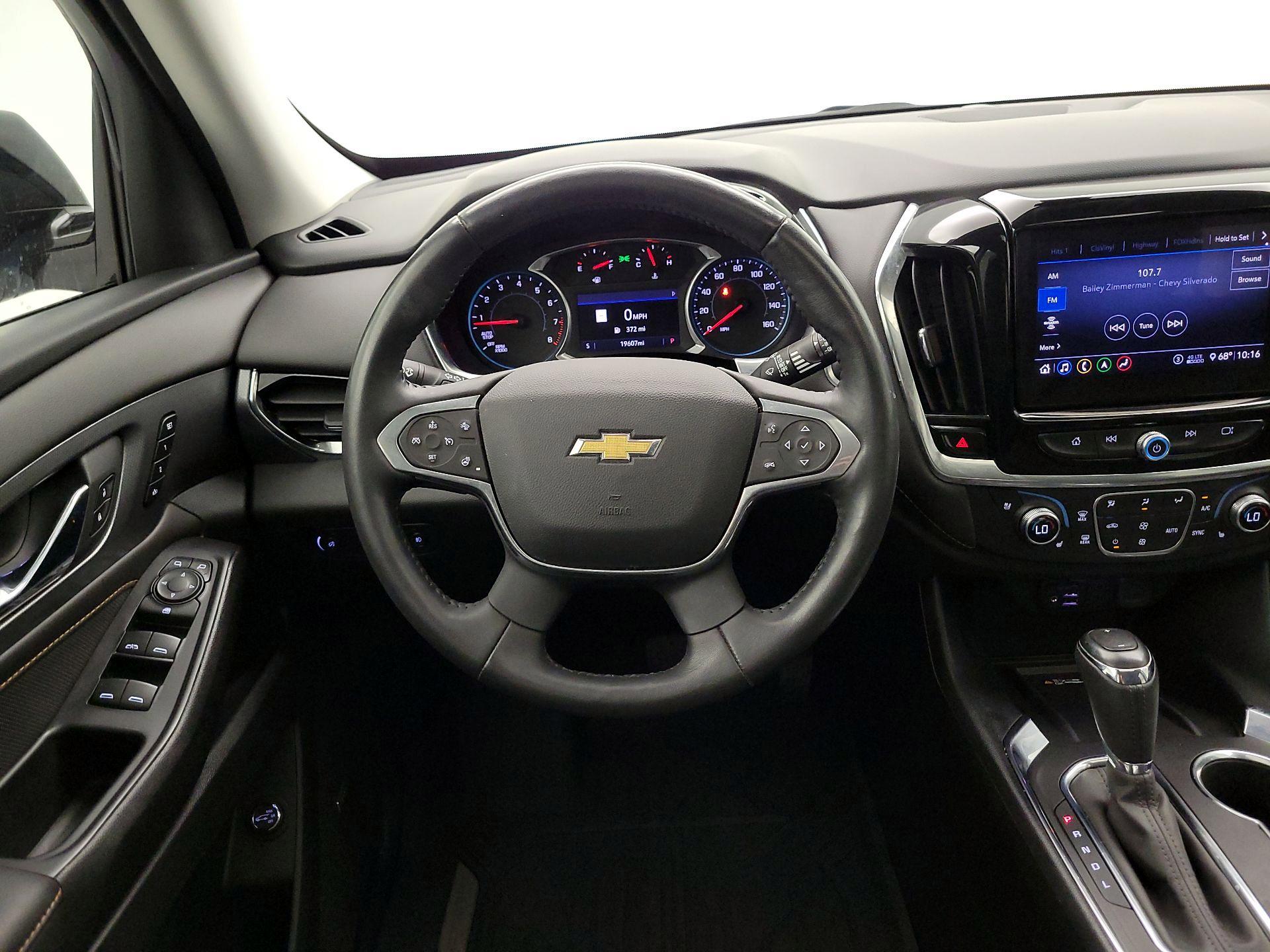 Thumbnail: 2020 Chevrolet Traverse - 10