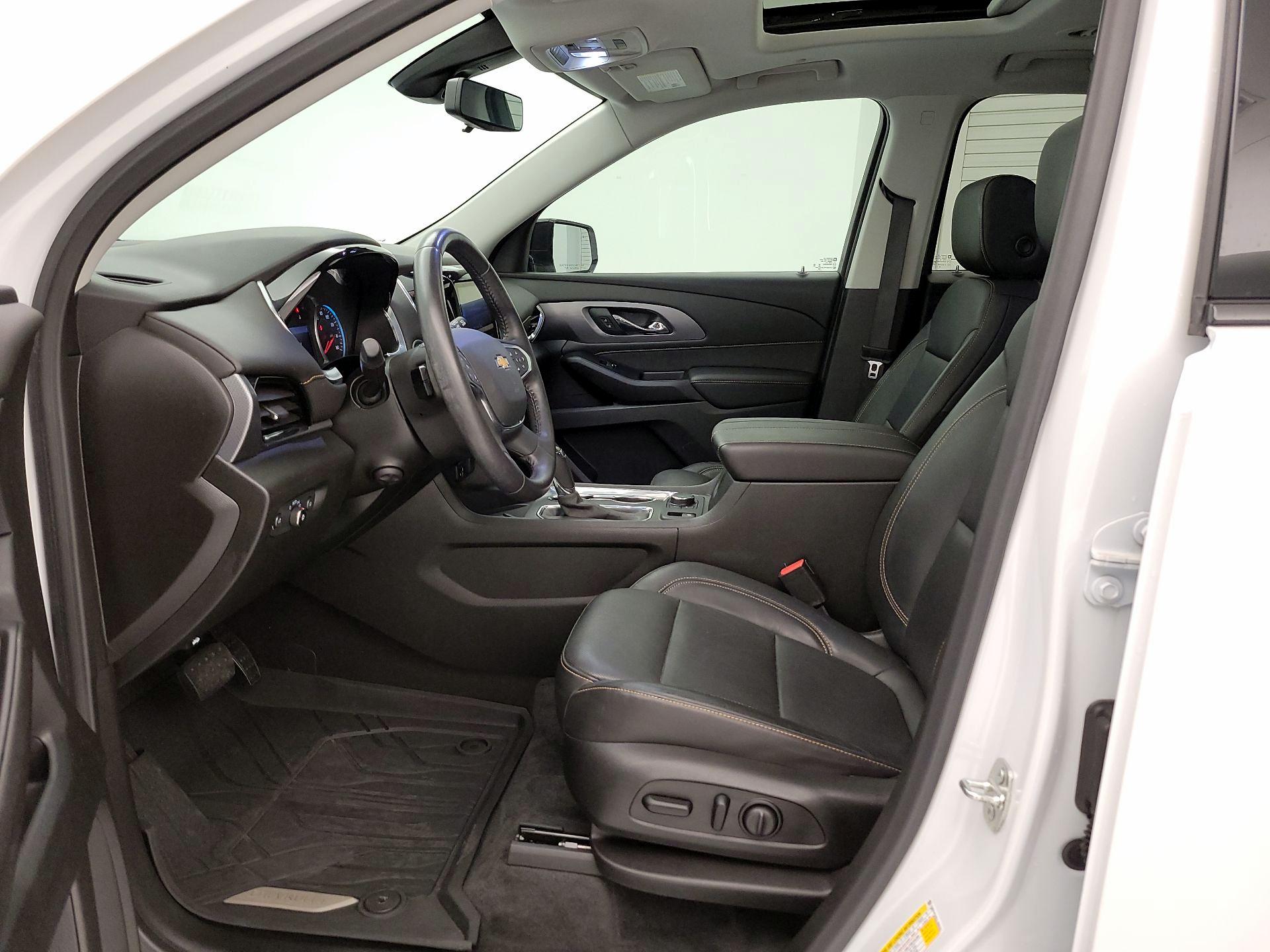 Thumbnail: 2020 Chevrolet Traverse - 11