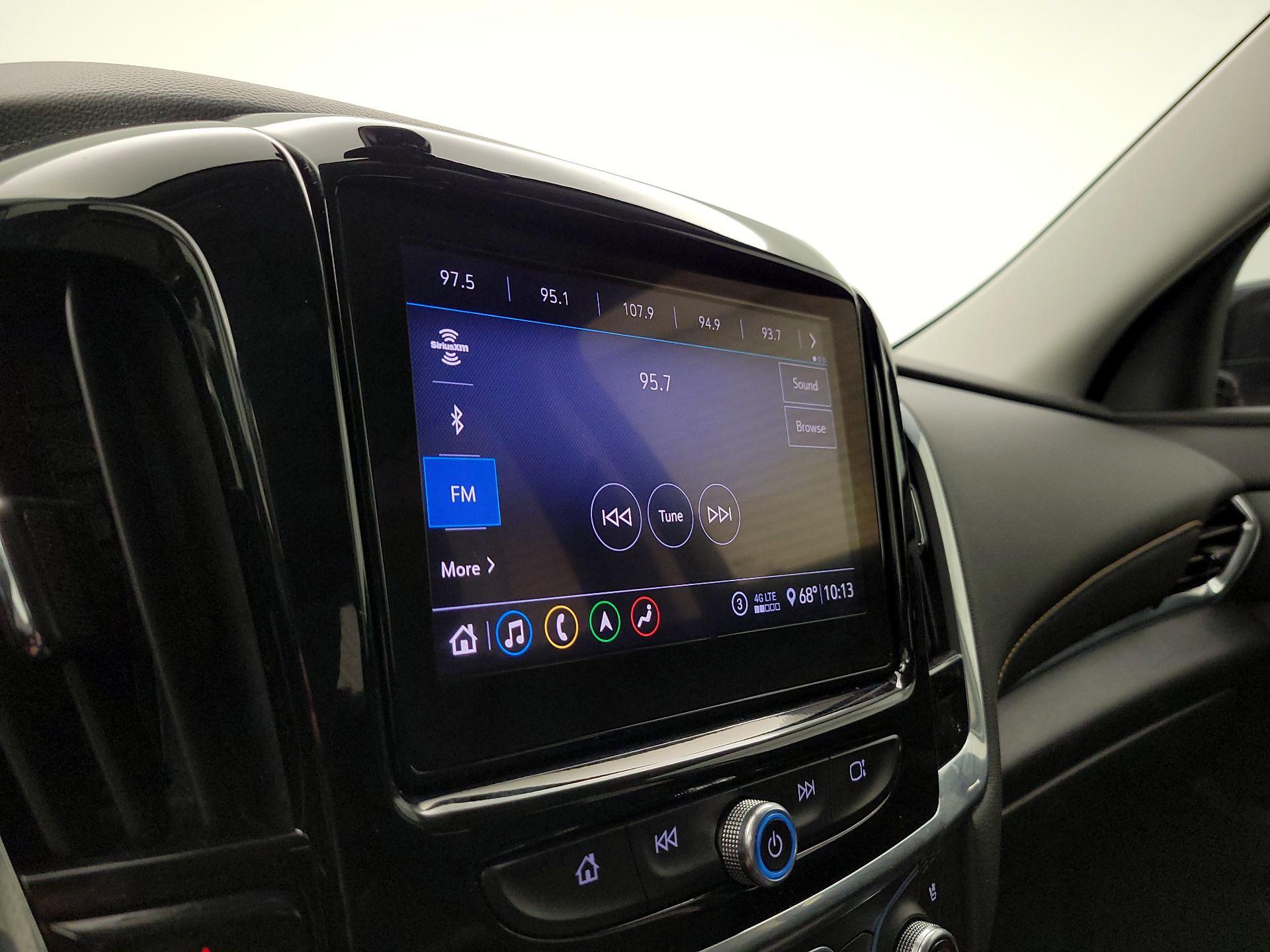 Thumbnail: 2020 Chevrolet Traverse - 16