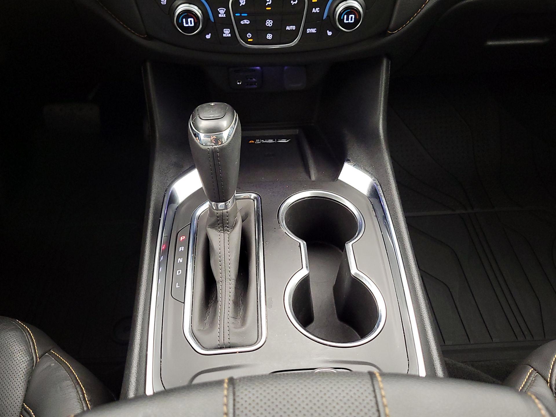 Thumbnail: 2020 Chevrolet Traverse - 18