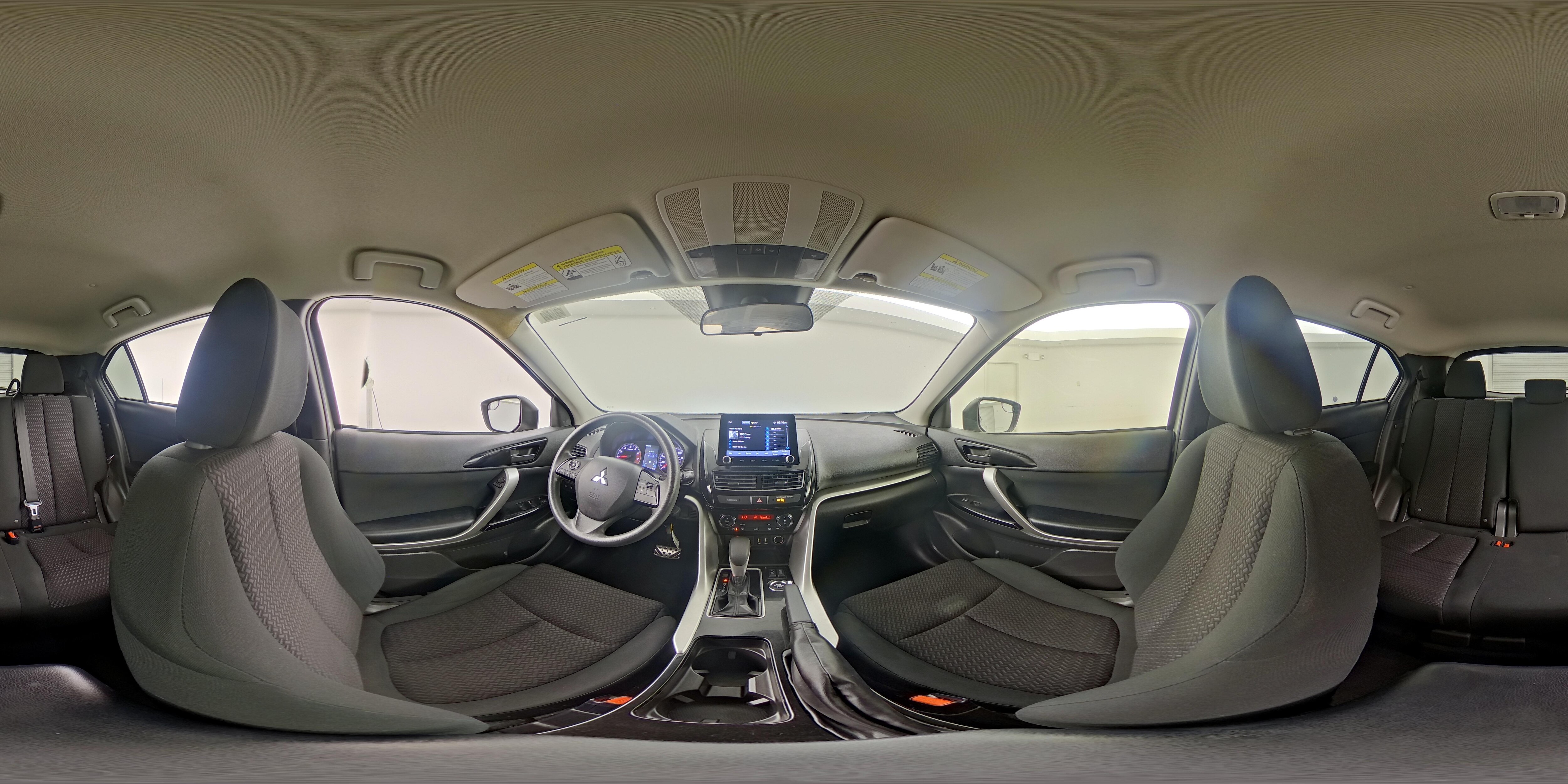 2022 Mitsubishi Eclipse Cross LE - Photo 24