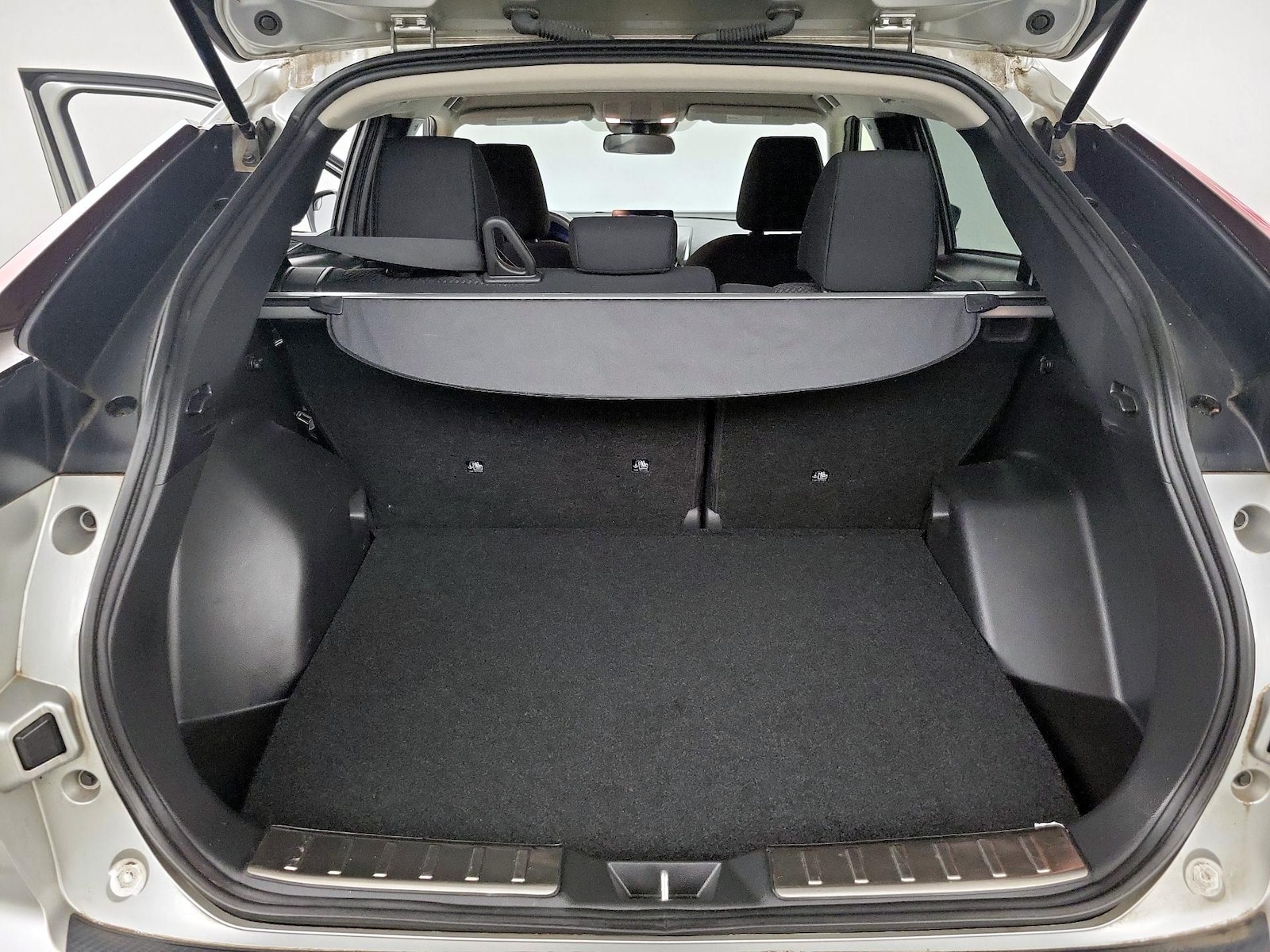 2022 Mitsubishi Eclipse Cross LE - Photo 21