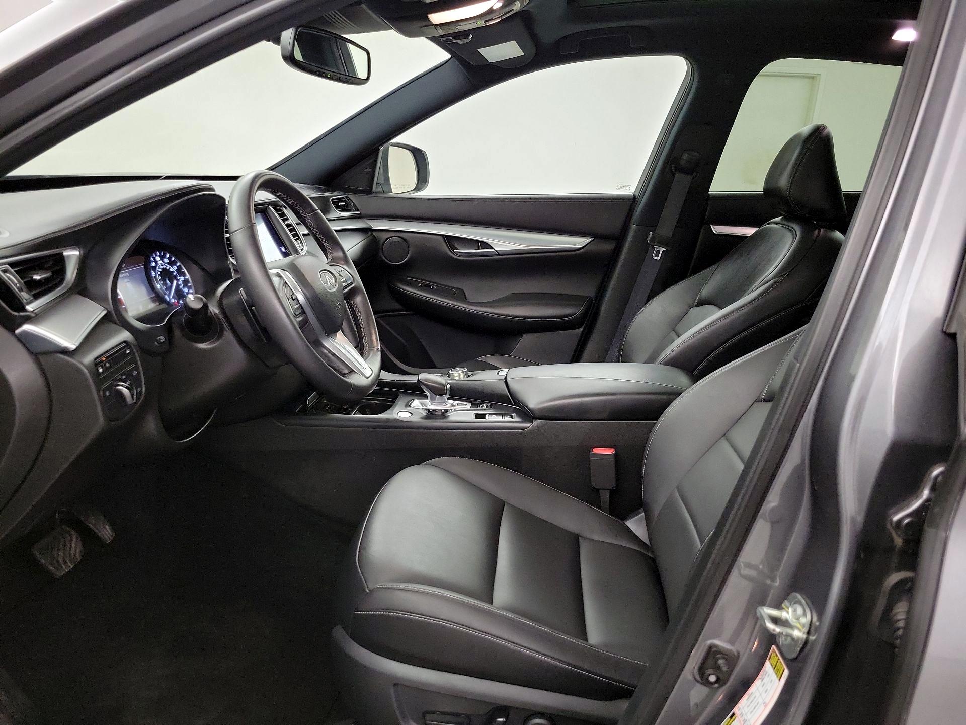 Thumbnail: 2021 INFINITI QX50 - 11