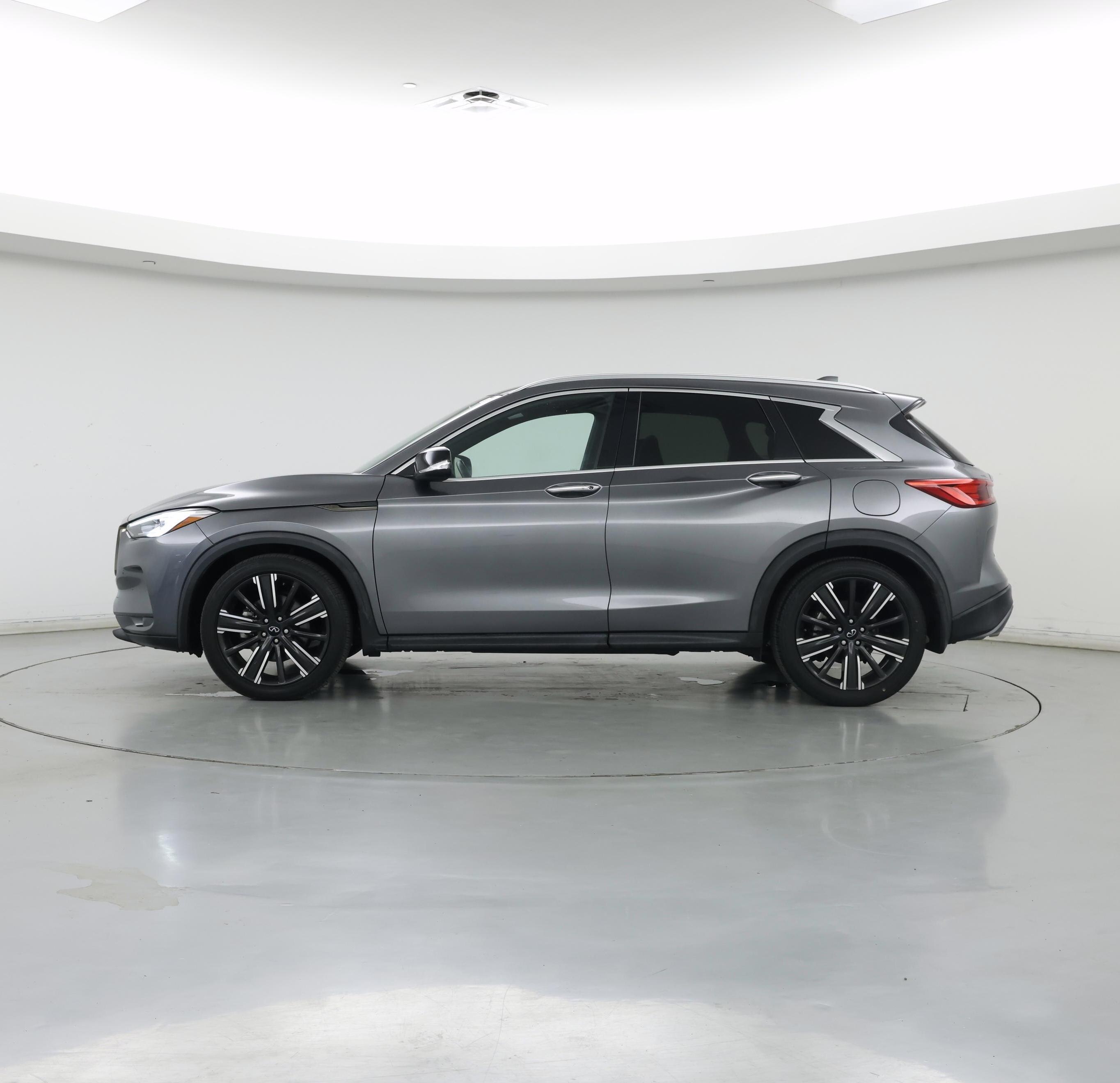 Thumbnail: 2021 INFINITI QX50 - 3