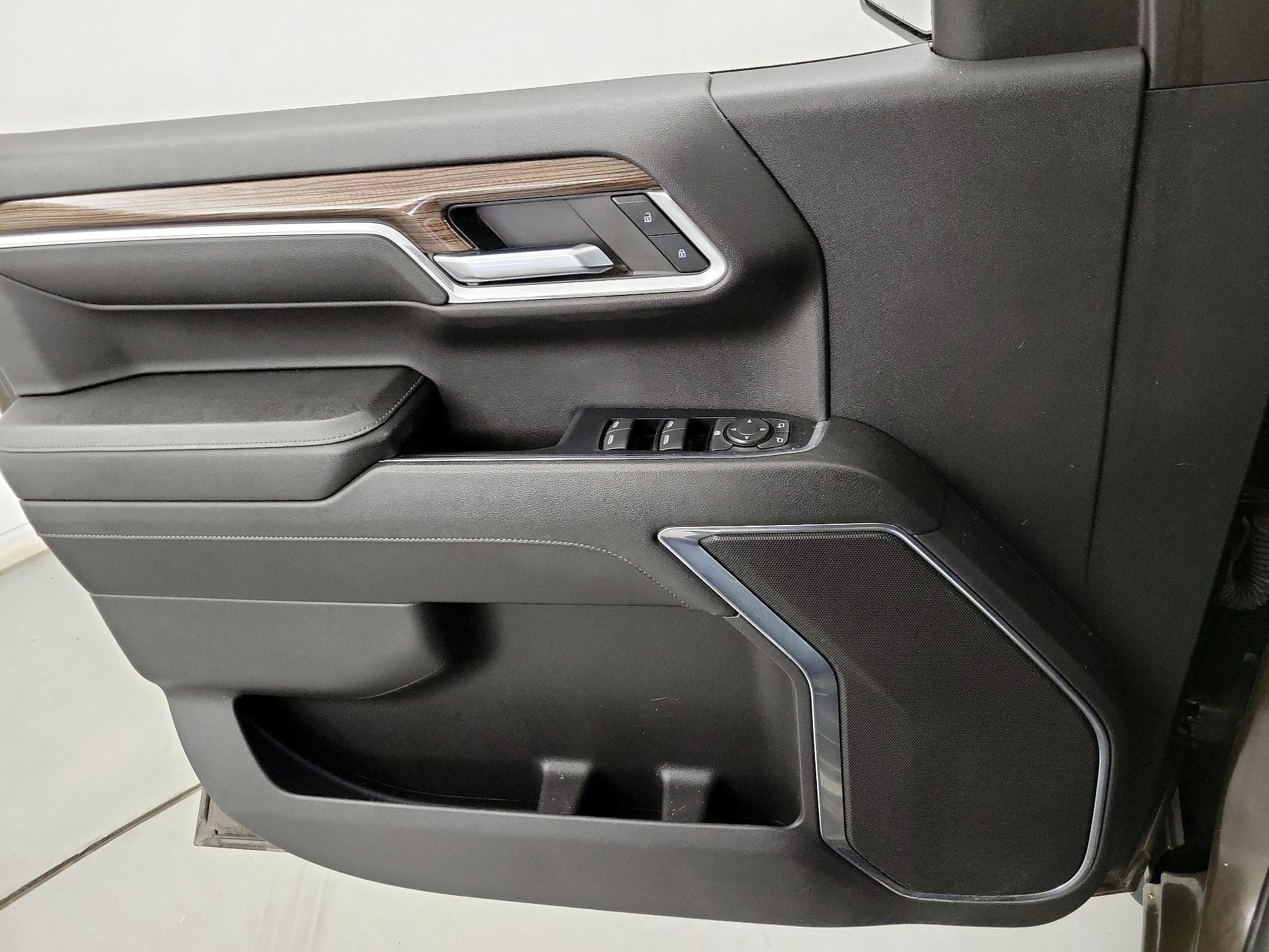 Thumbnail: 2024 Chevrolet Silverado 1500 - 12