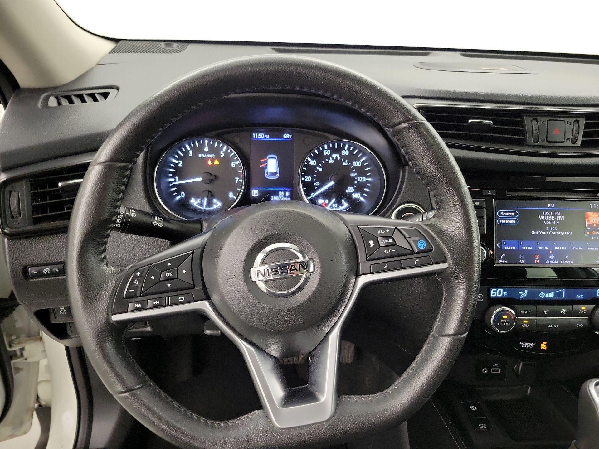 Thumbnail: 2020 Nissan Rogue - 10