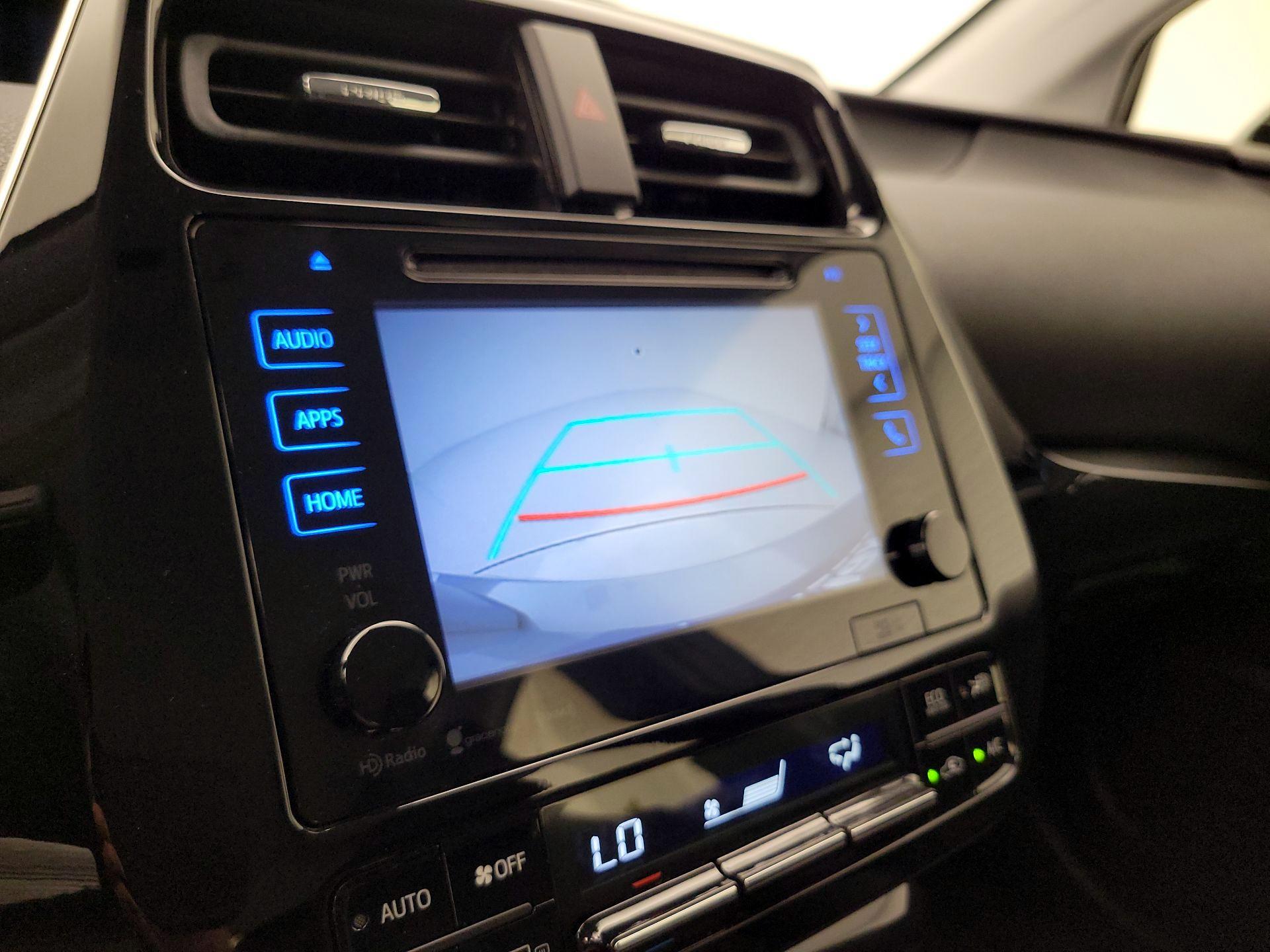 Thumbnail: 2016 Toyota Prius - 15