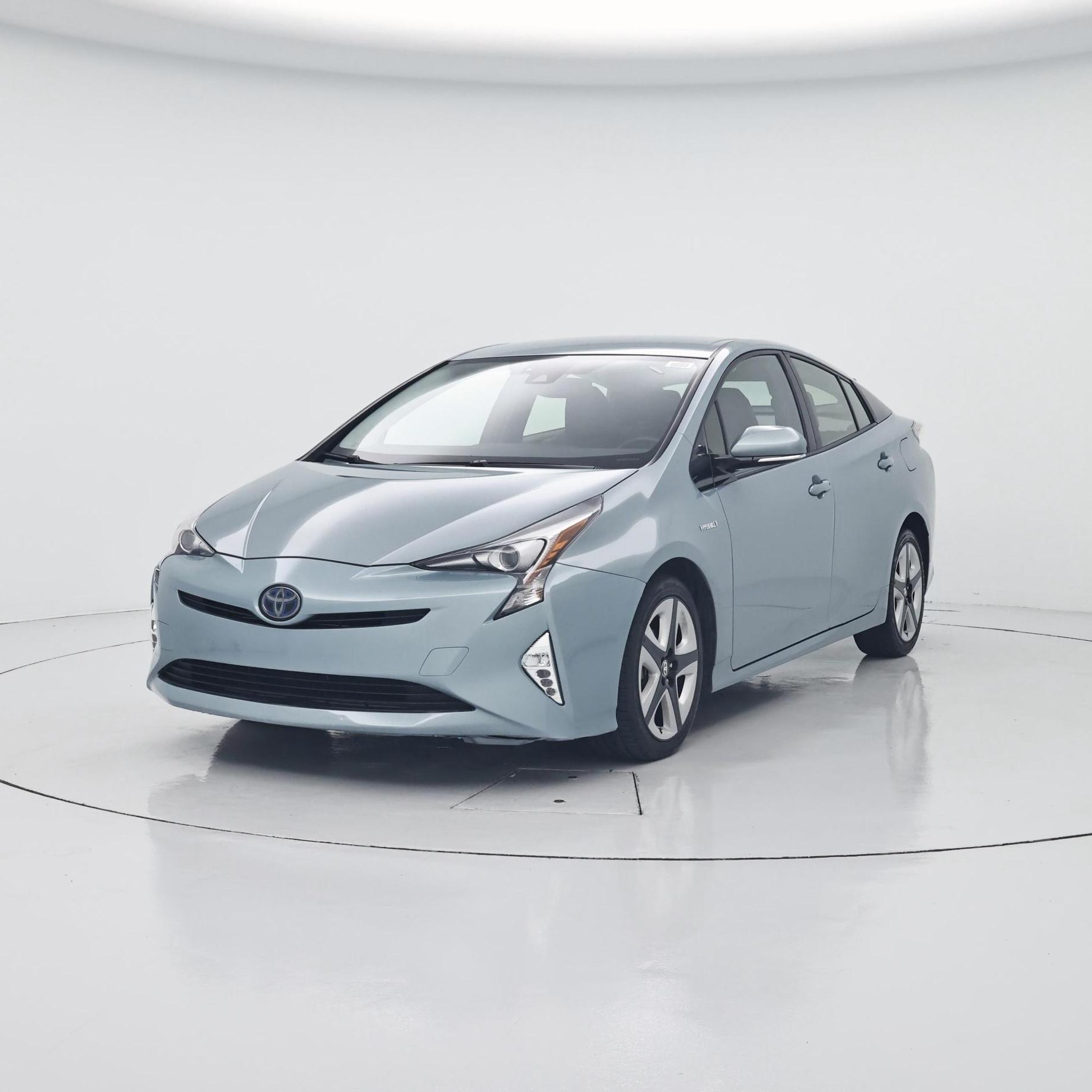 Thumbnail: 2016 Toyota Prius - 4