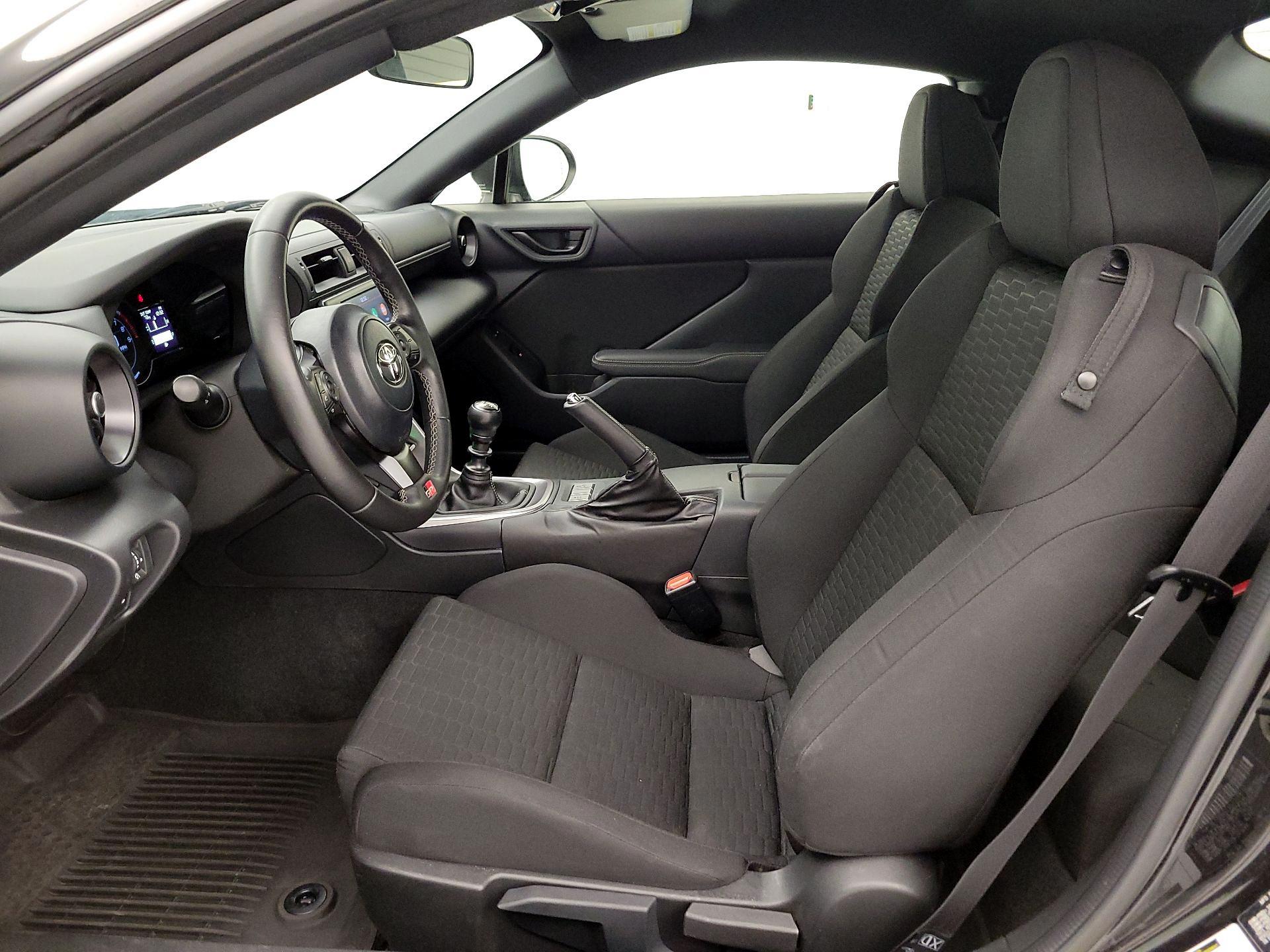 Thumbnail: 2023 Toyota GR86 - 11