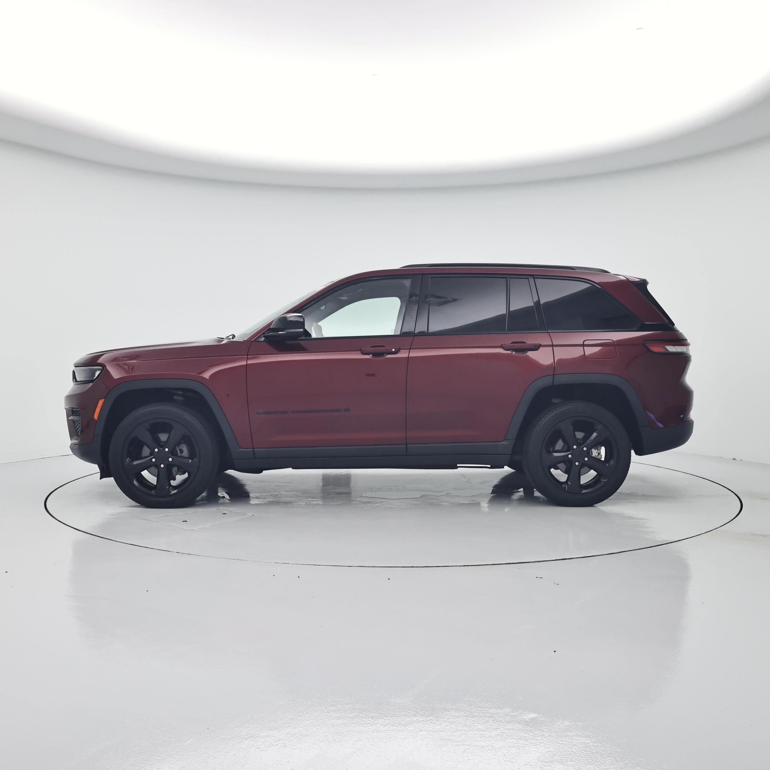 Thumbnail: 2023 Jeep Grand Cherokee - 3