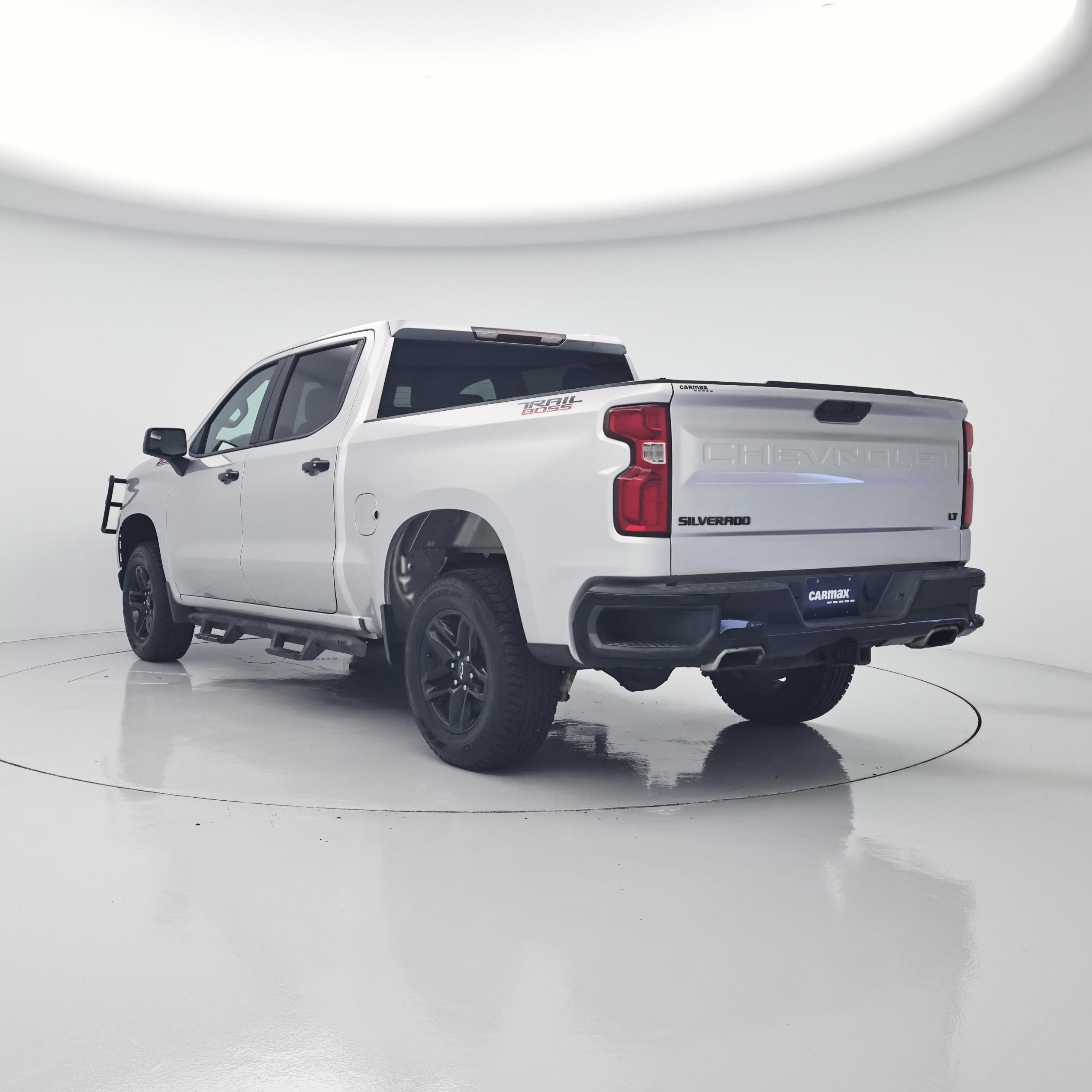 Thumbnail: 2019 Chevrolet Silverado 1500 - 2