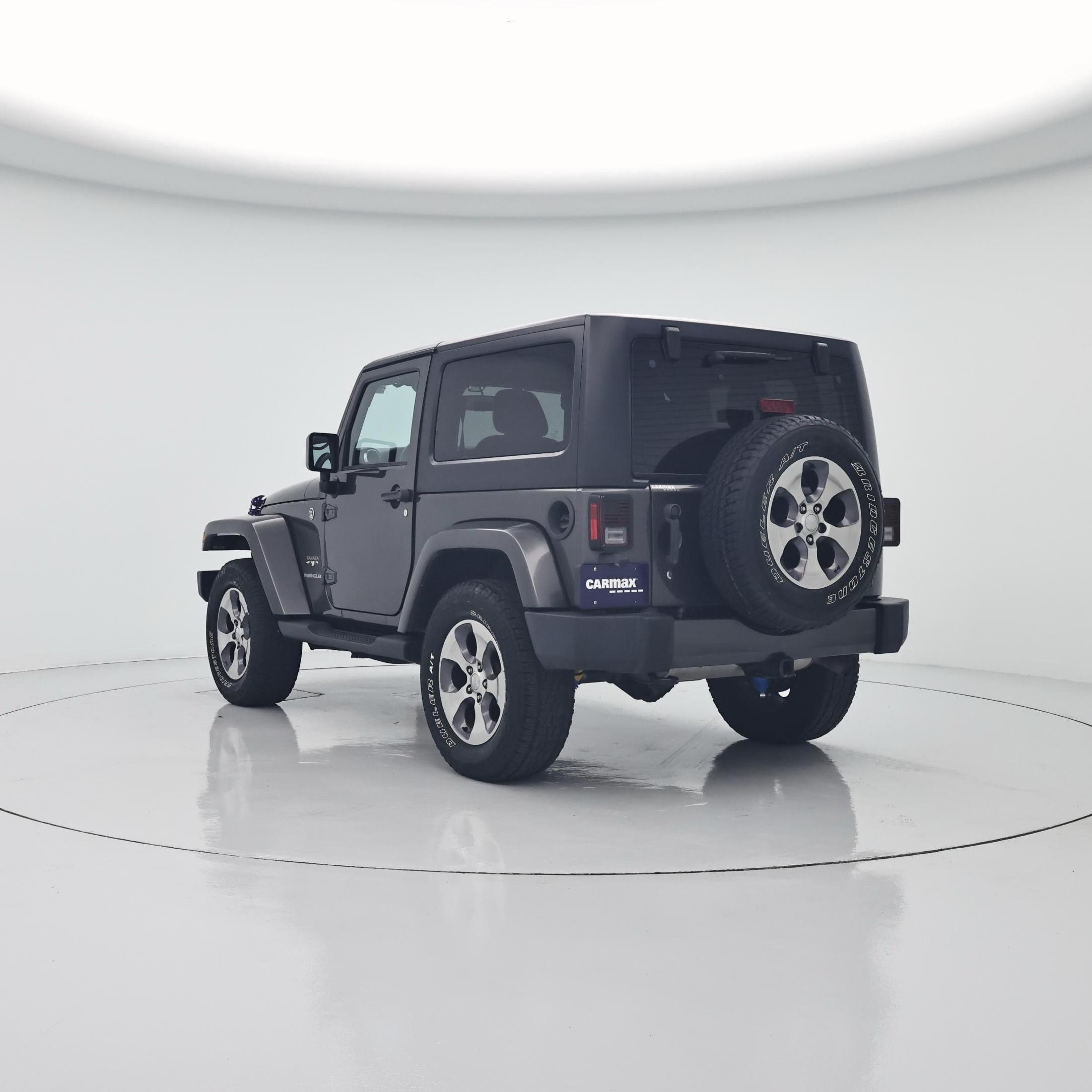 Thumbnail: 2016 Jeep Wrangler - 2
