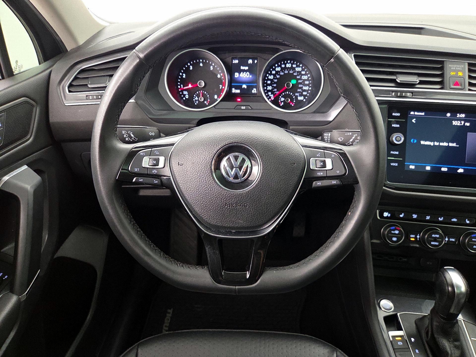 Thumbnail: 2020 Volkswagen Tiguan - 10