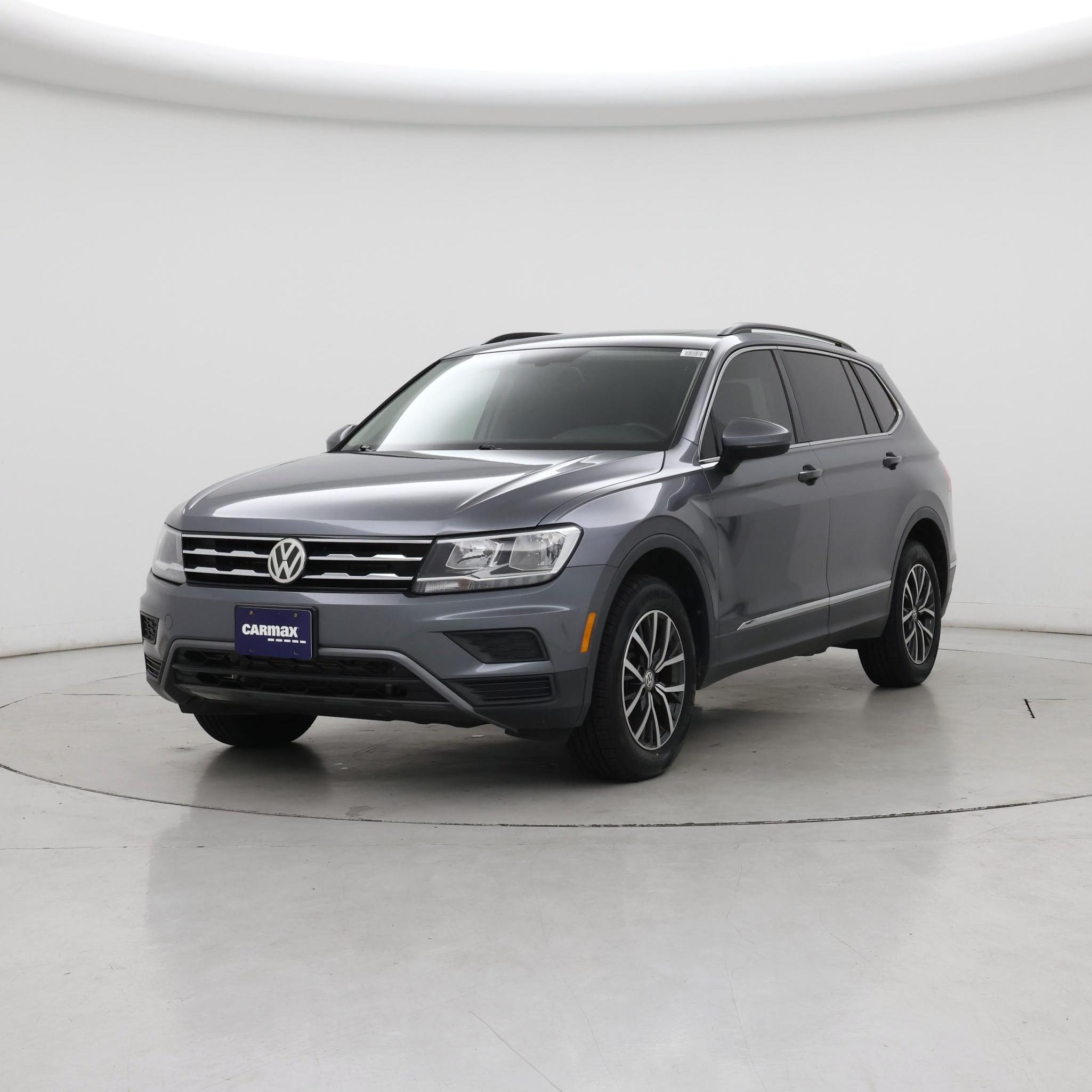 Thumbnail: 2020 Volkswagen Tiguan - 4