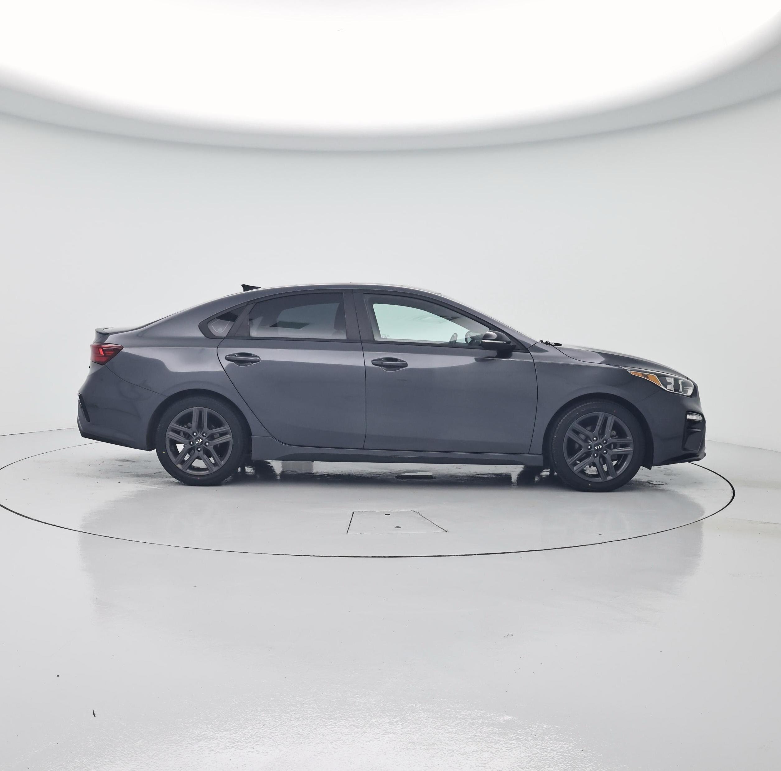 Thumbnail: 2020 Kia Forte - 7