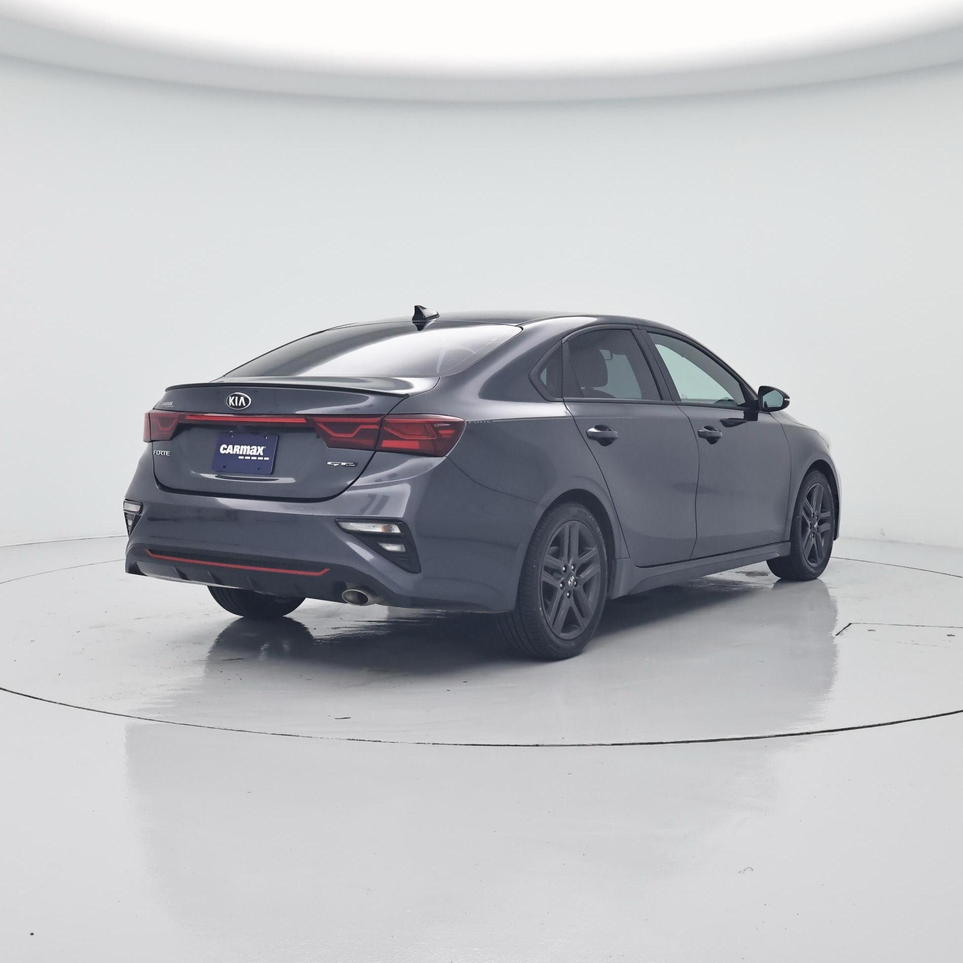 Thumbnail: 2020 Kia Forte - 8