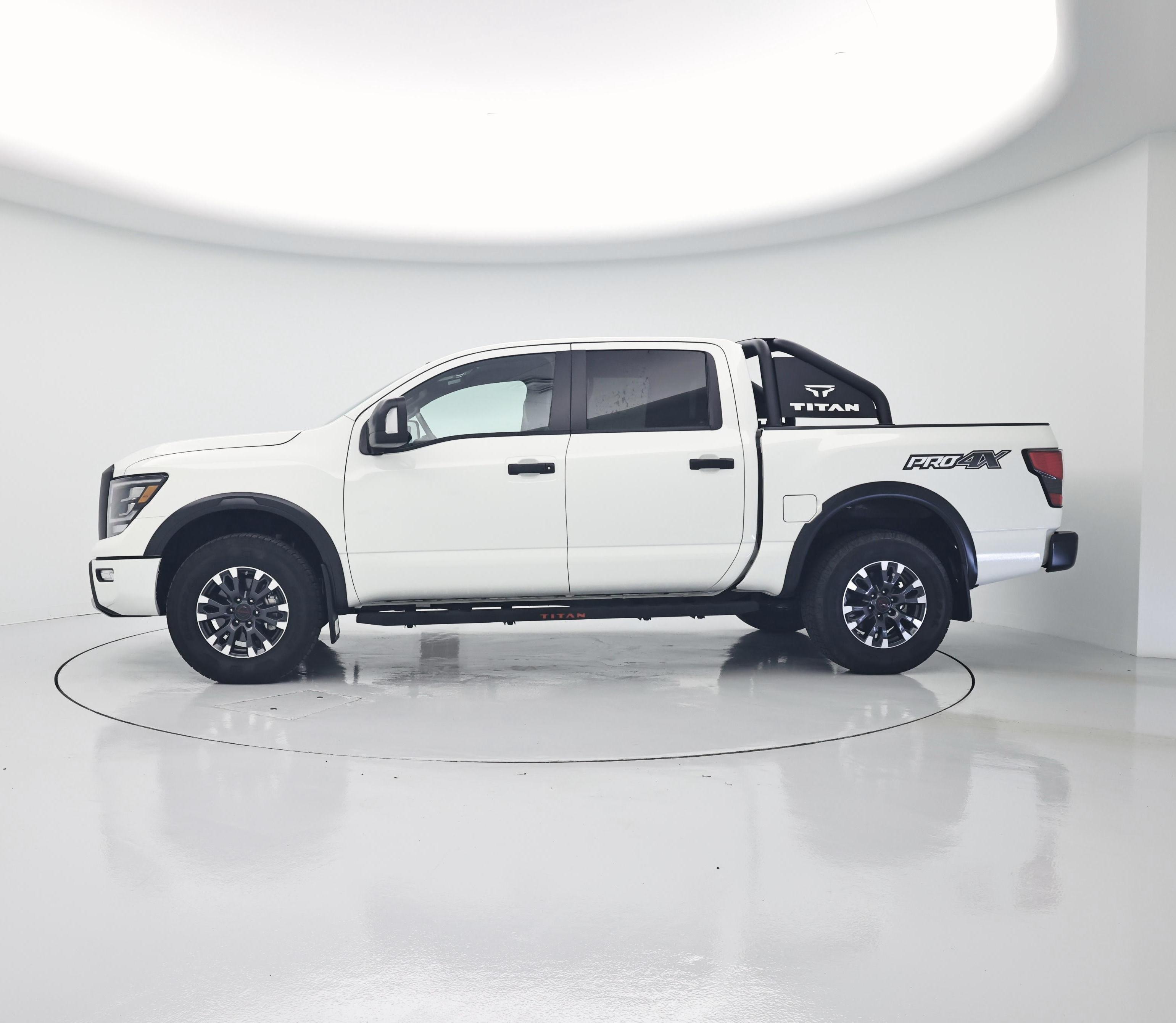 Thumbnail: 2024 Nissan Titan - 3