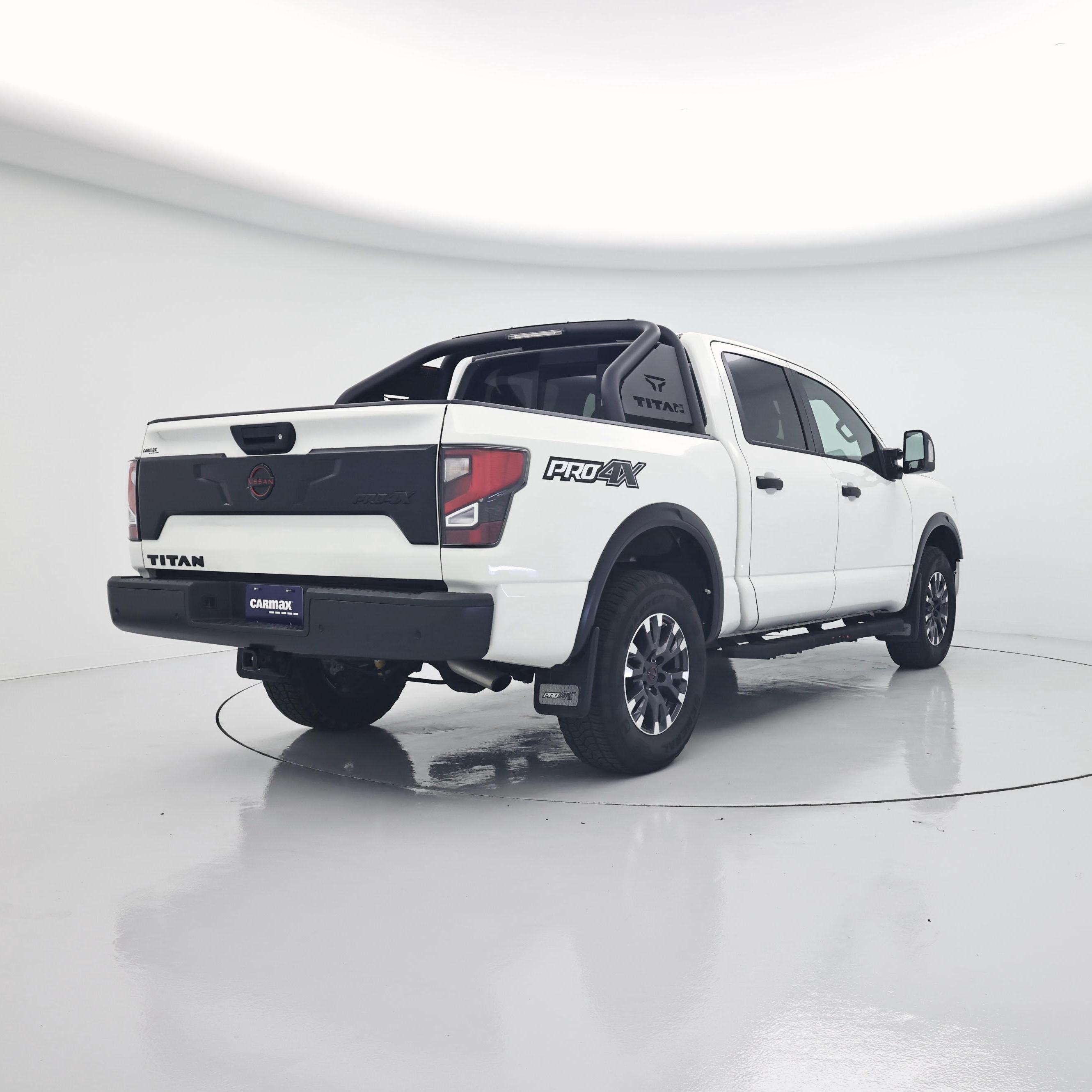 Thumbnail: 2024 Nissan Titan - 8