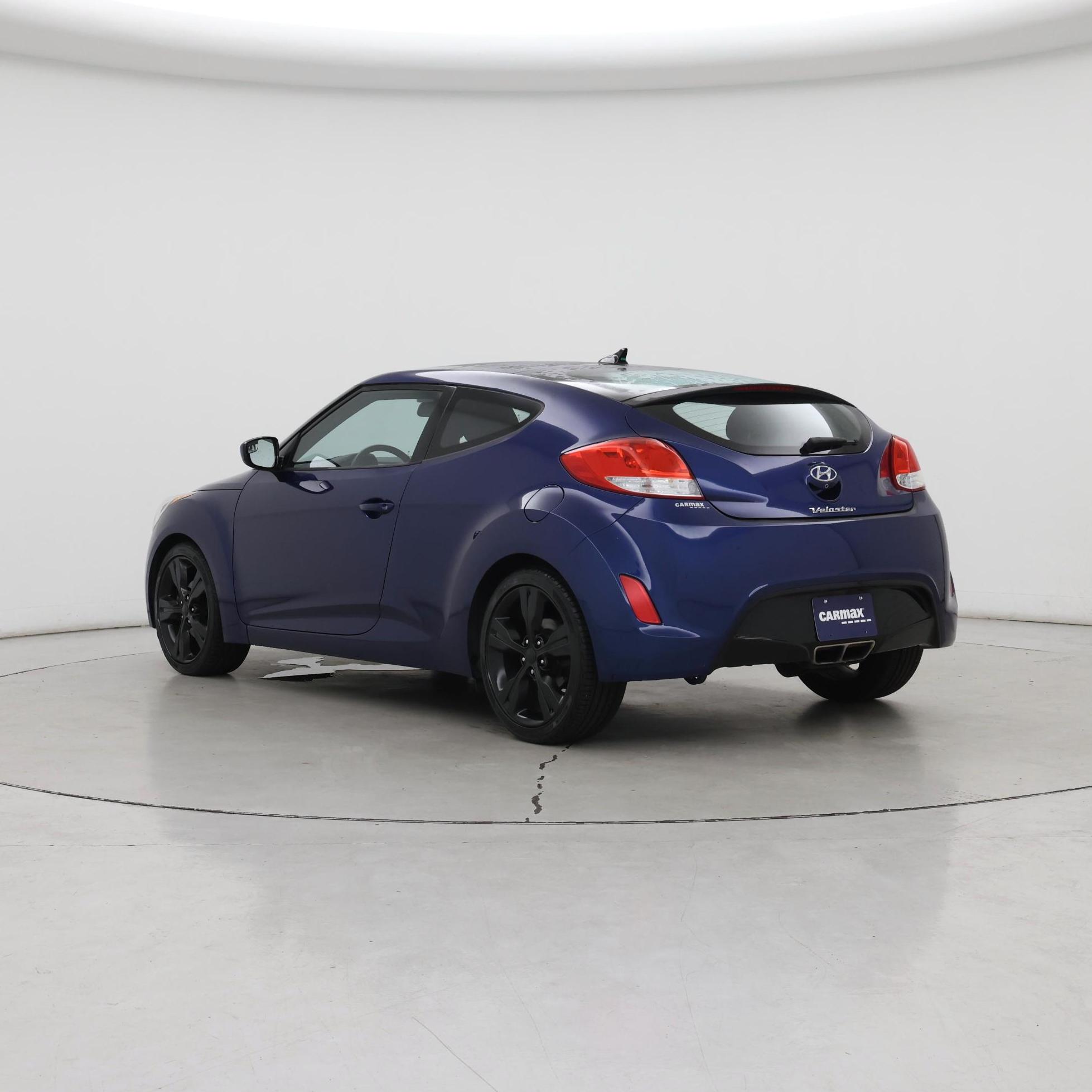 Thumbnail: 2017 Hyundai Veloster - 2