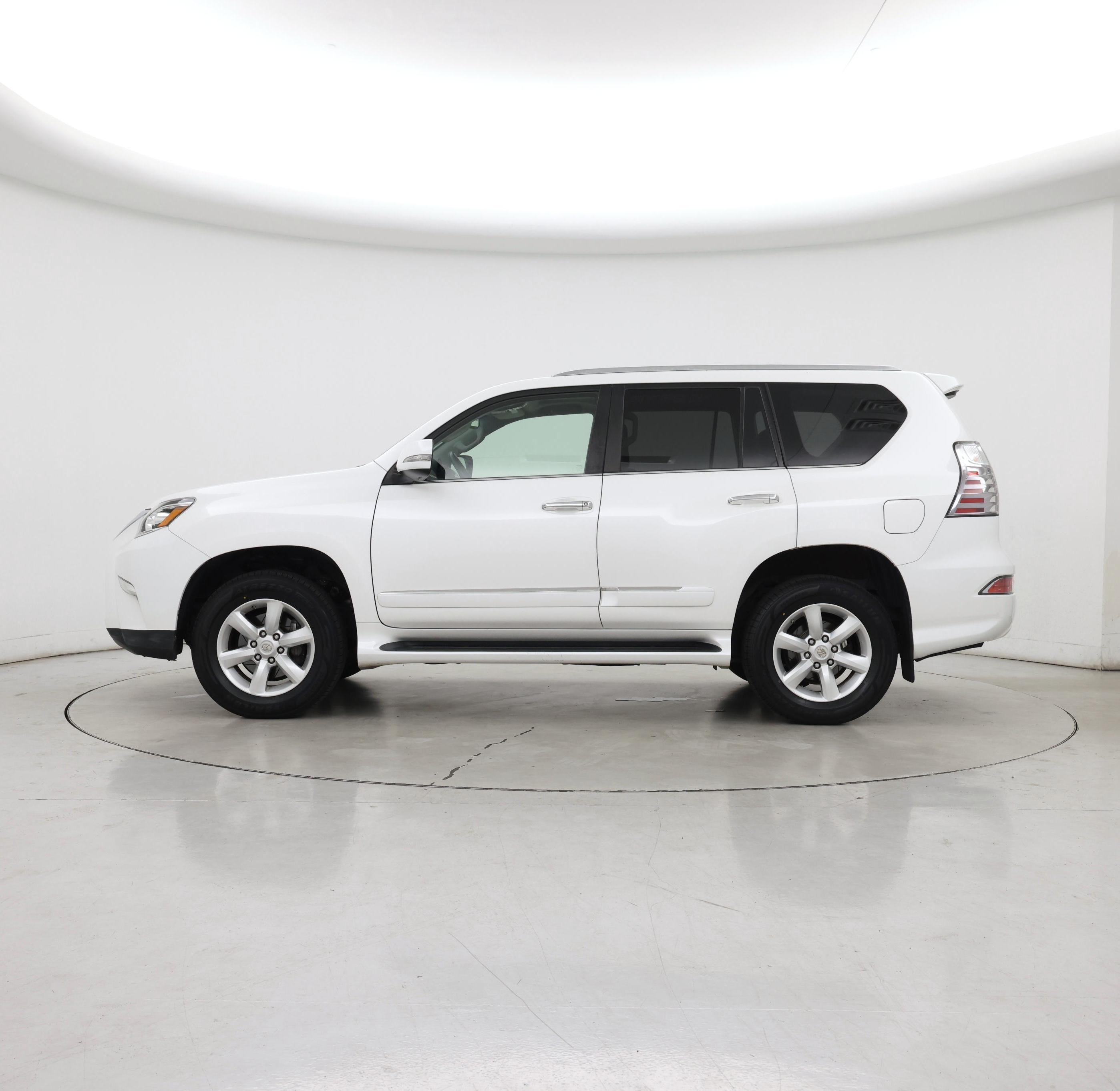 Thumbnail: 2019 Lexus GX - 3