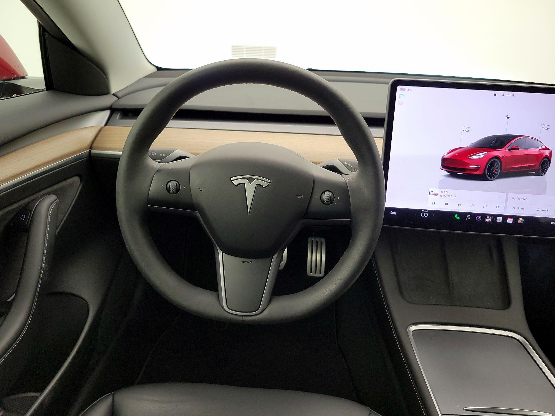 Thumbnail: 2023 Tesla Model 3 - 10