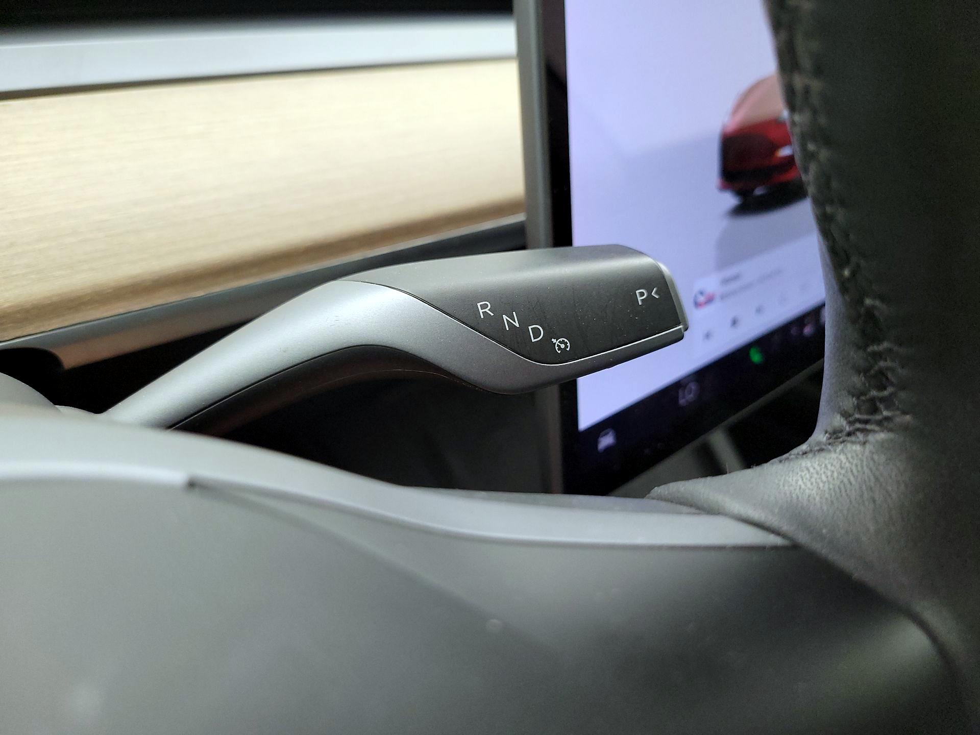 Thumbnail: 2023 Tesla Model 3 - 17
