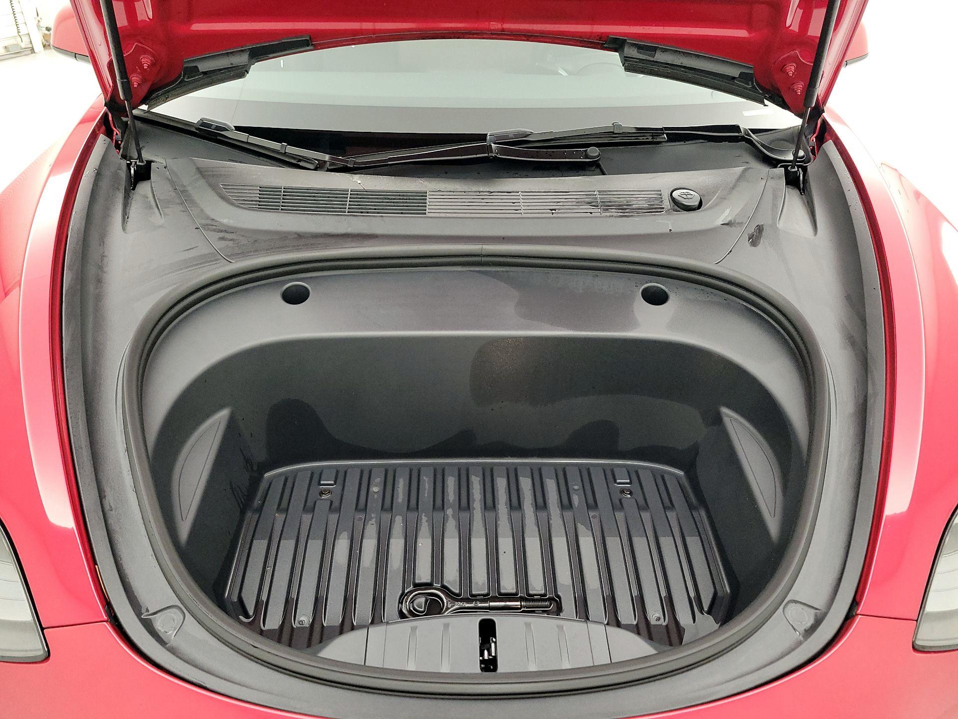 Thumbnail: 2023 Tesla Model 3 - 20