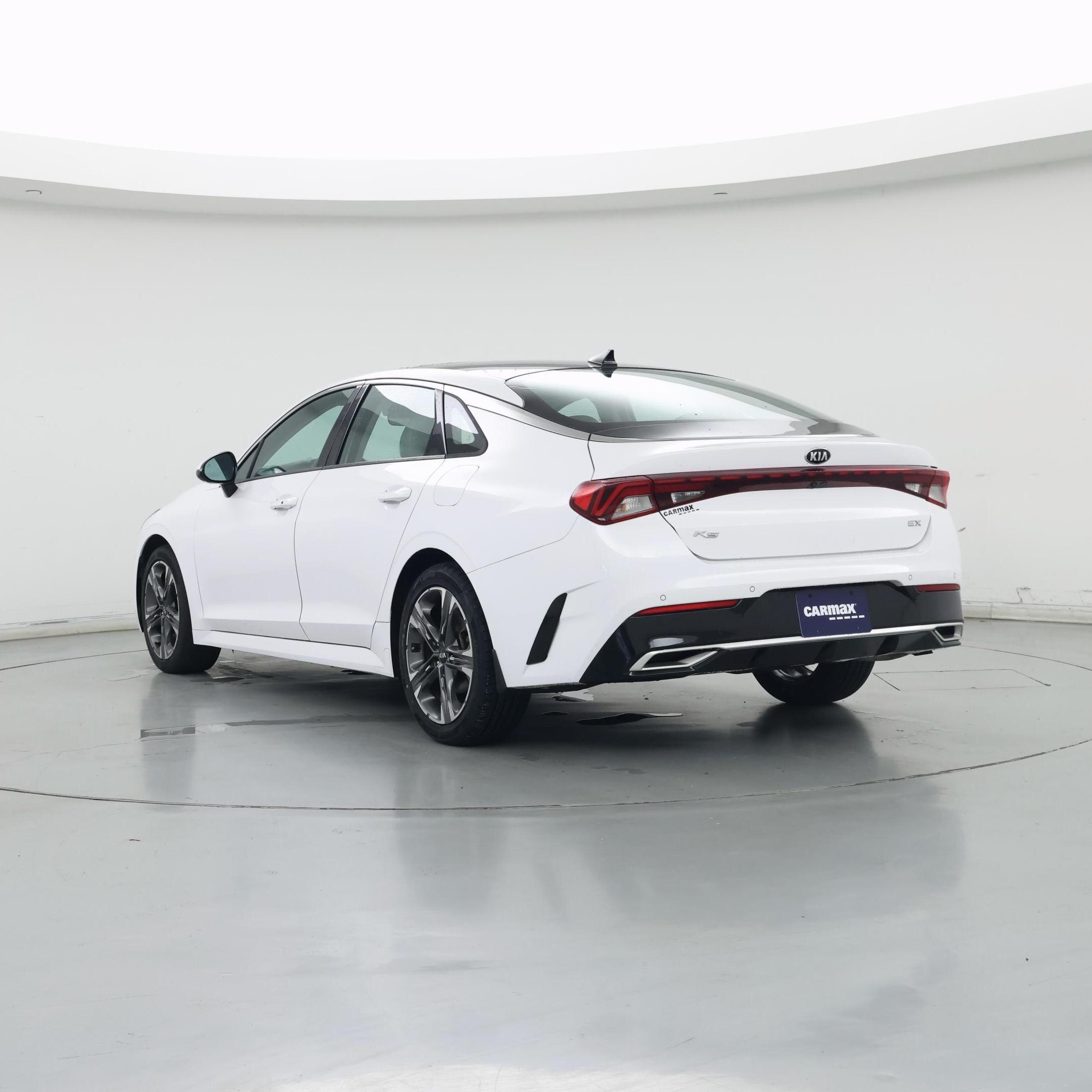 Thumbnail: 2021 Kia K5 - 2