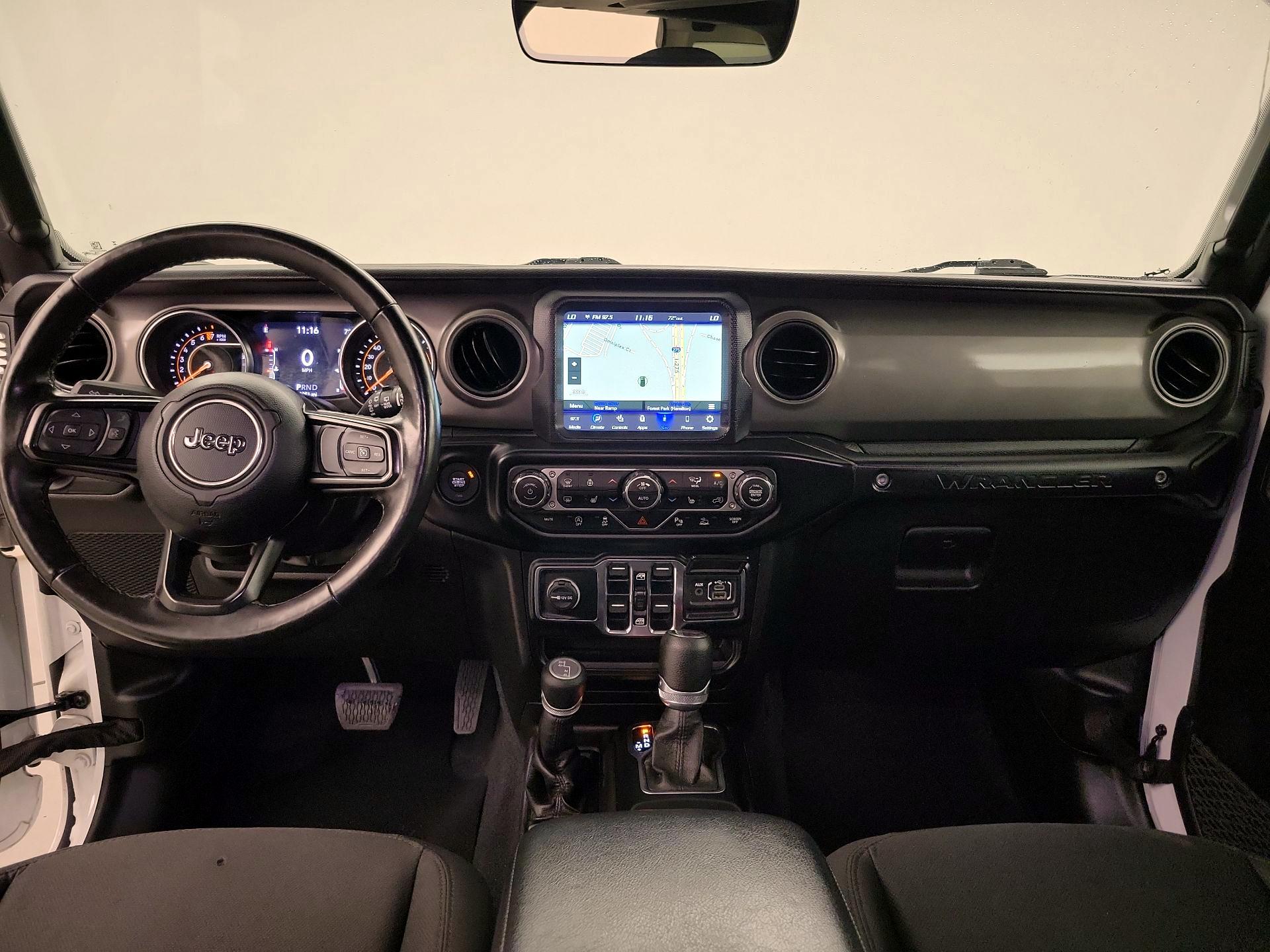 Thumbnail: 2022 Jeep Wrangler - 9
