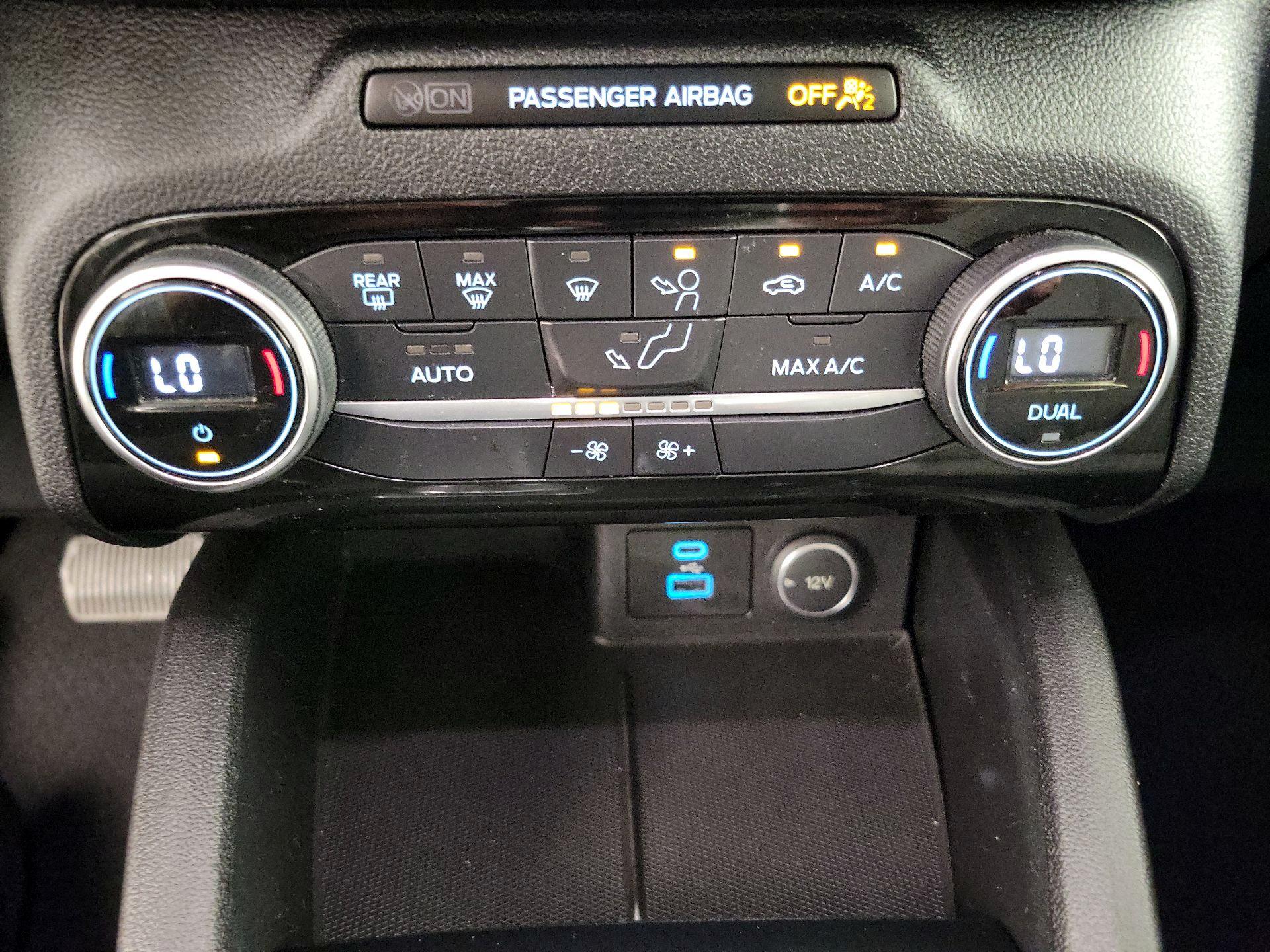 Thumbnail: 2021 Ford Escape - 16