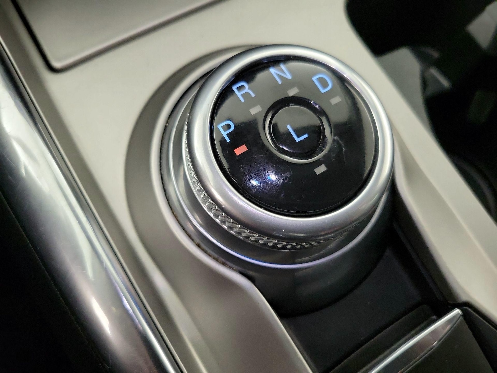 2022 Ford Explorer Limited - Photo 19