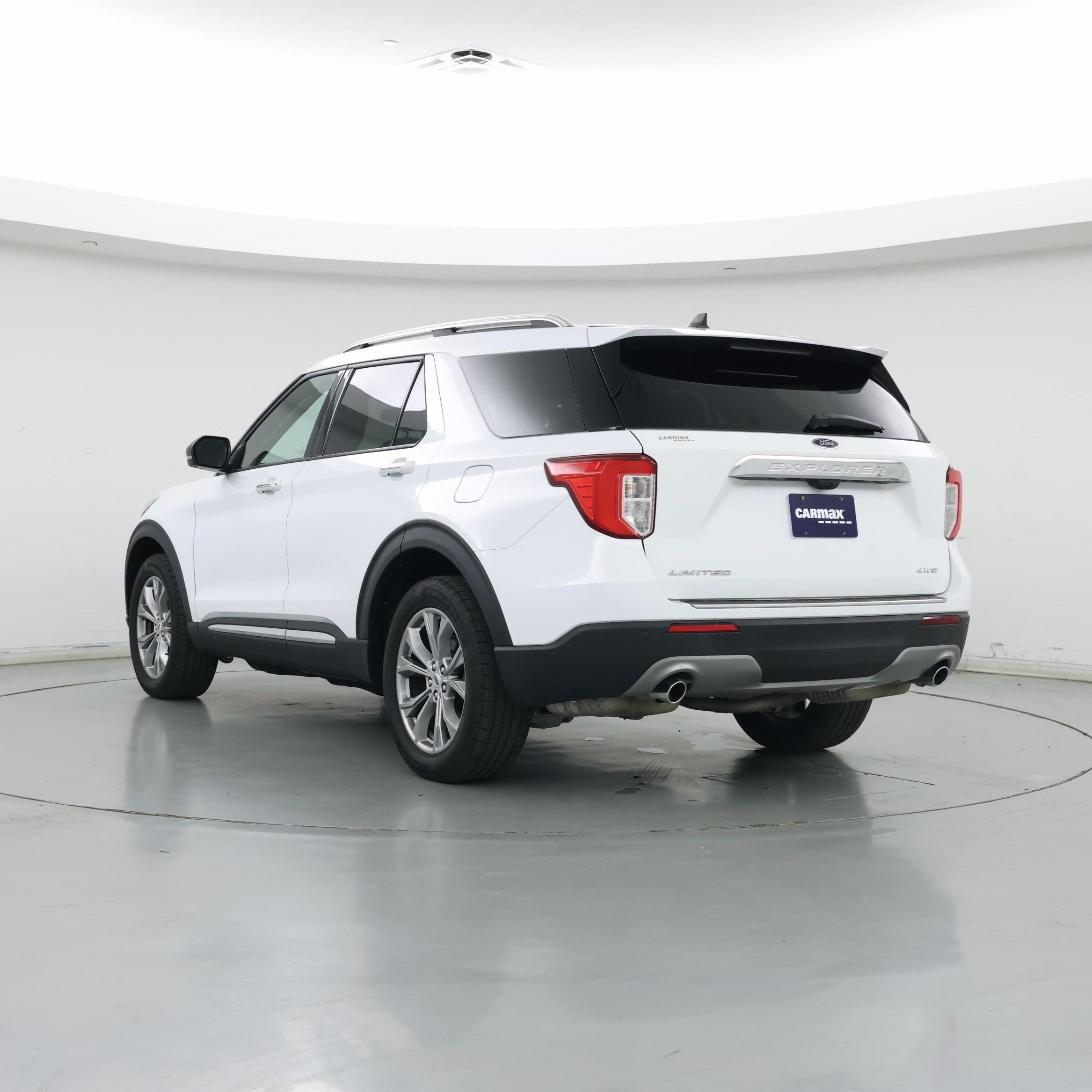 Thumbnail: 2022 Ford Explorer - 2