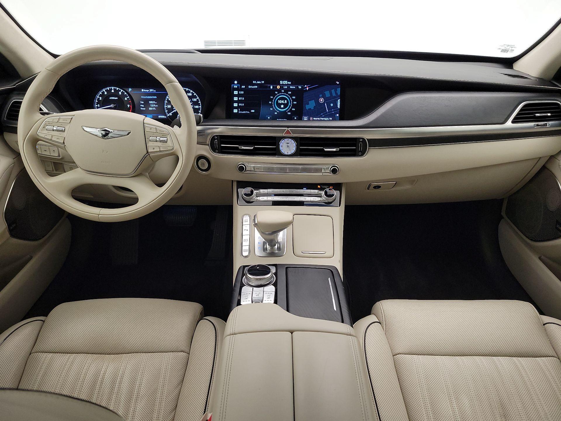 Thumbnail: 2020 Genesis G90 - 9